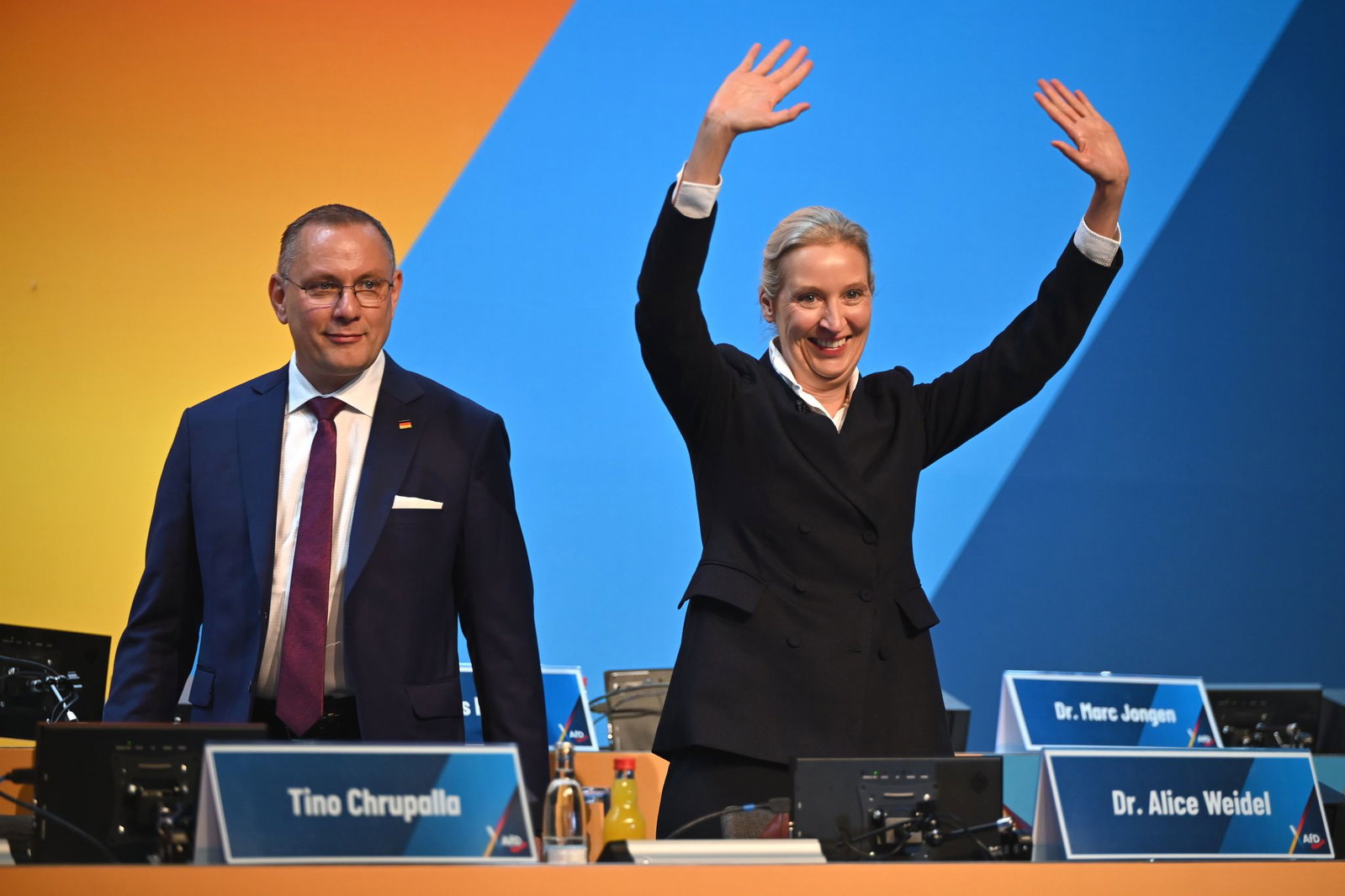 Tino Chrupalla und Alice Weidel bilden auch weiterhin das Spitzenduo der AfD. 