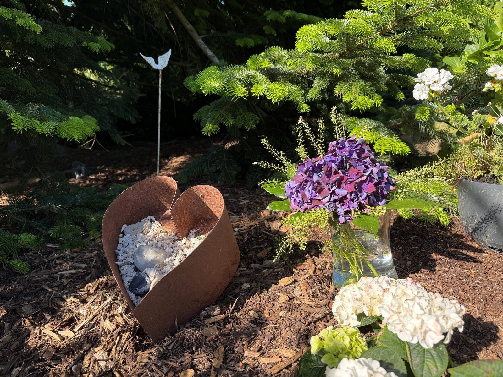 Die Eltern von Johanna wollten an diesem Ort im Garten bestattet werden. (Archivbild)
