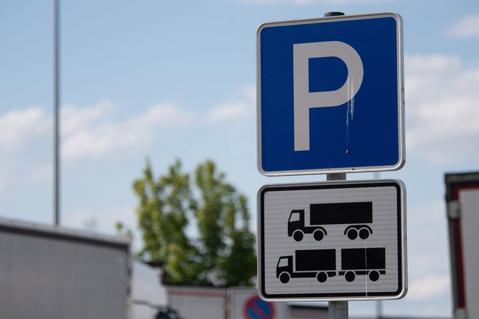 Auch zwei rheinland-pfälzische Rastplätze schneiden bei dem Test alles andere als gut ab. (Symbolfoto)