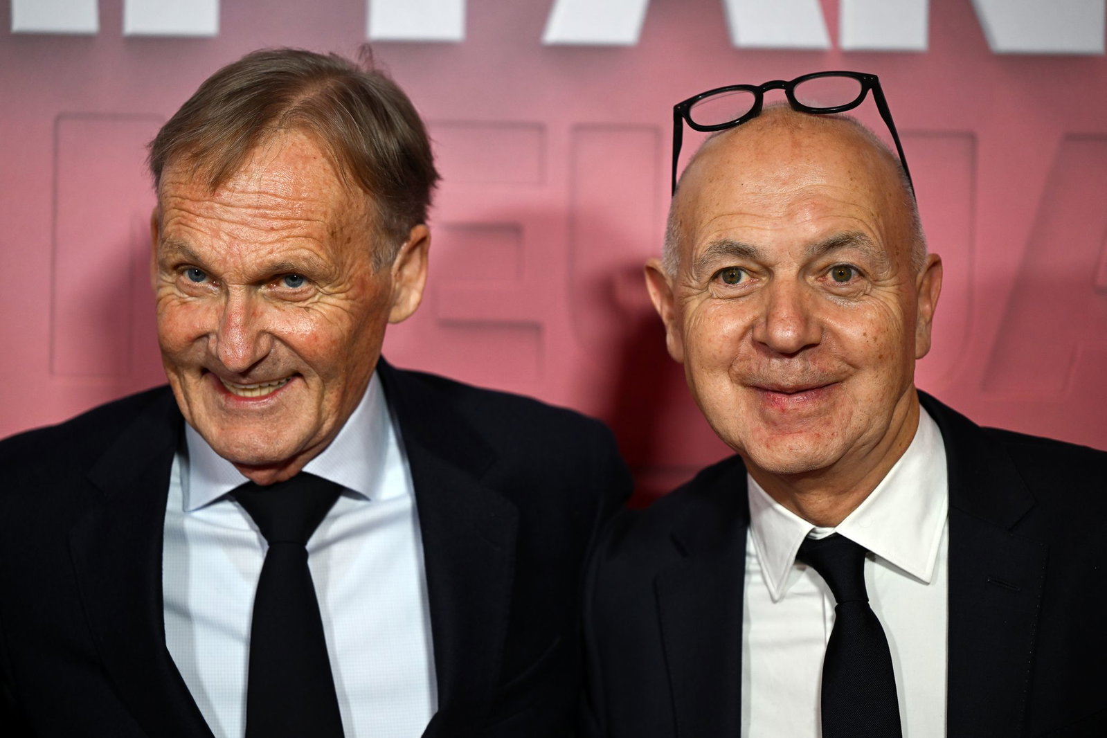 Auf in die USA: DFB-Präsident Bernd Neuendorf (r) und DFB-Vize Hans-Joachim Watzke werden für Gespräche zu Jürgen Klopp reisen. (Archivbild) 