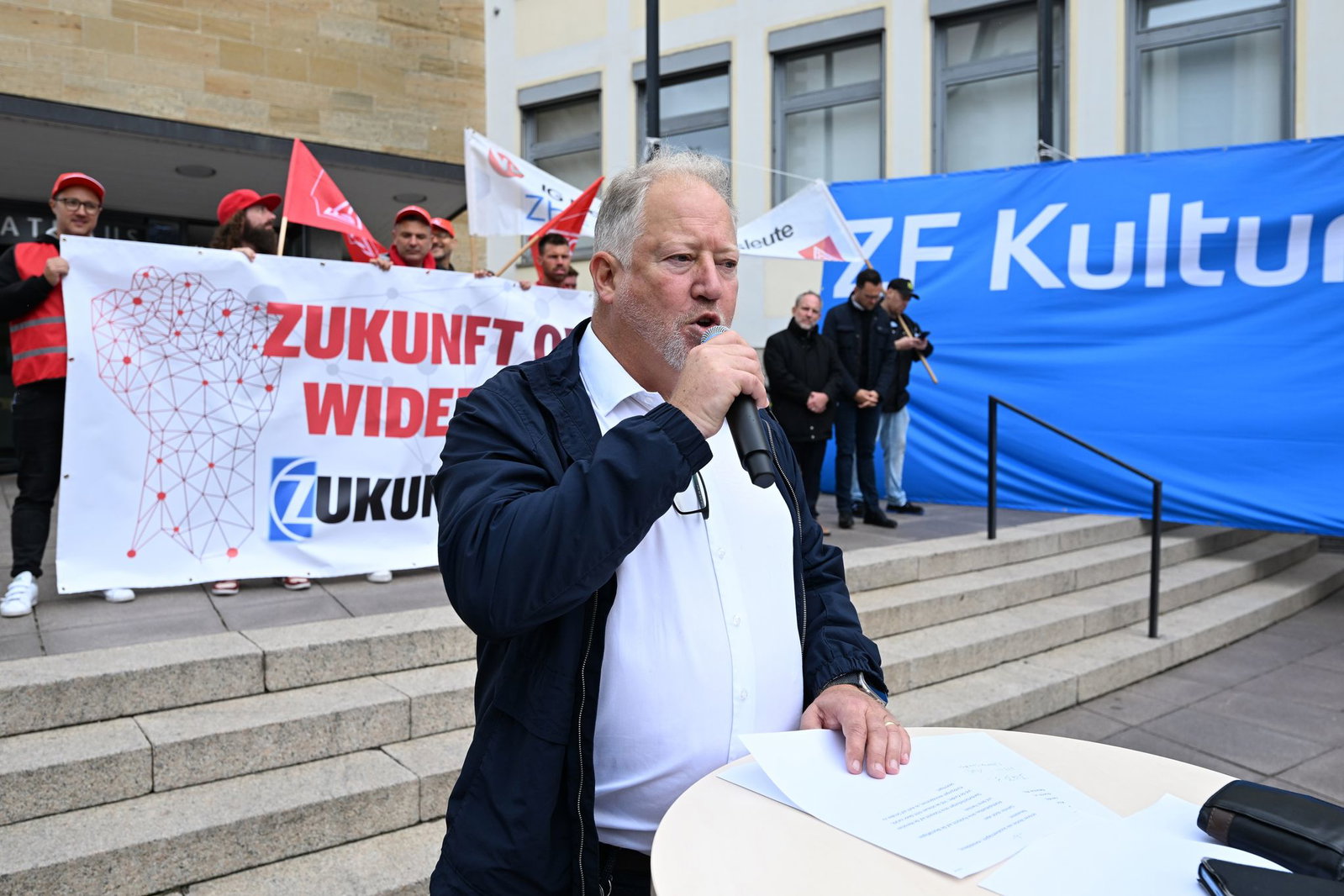 Eine Gewerkschaft hatte Vorwürfe gegen den Gesamtbetriebsratschef erhoben. 