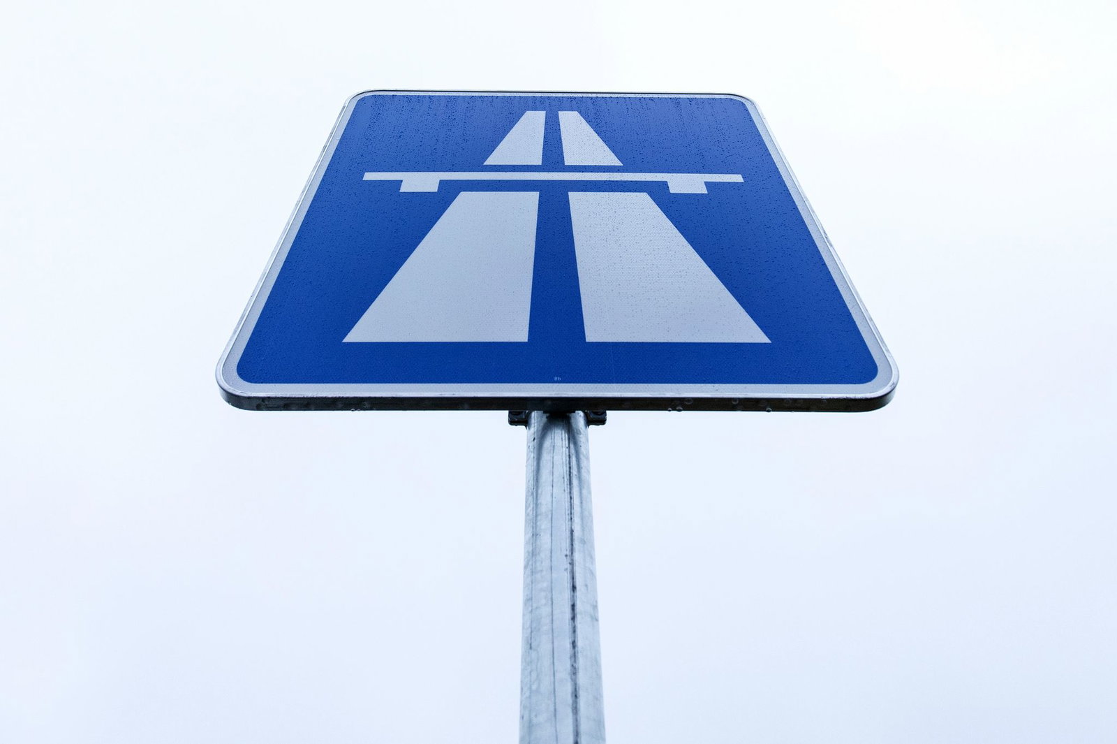 Die A96 ist bei Wangen im Allgäu in Richtung Memmingen gesperrt. (Symbolbild)