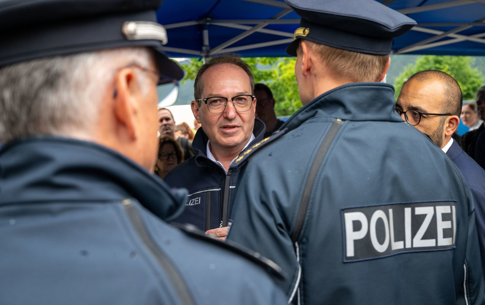 Wenige Tage nach seinem Amtsantritt besuchte Bundesinnenminister Alexander Dobrindt (CSU) die Grenze im bayerischen Kiefersfelden. (Archivfoto)