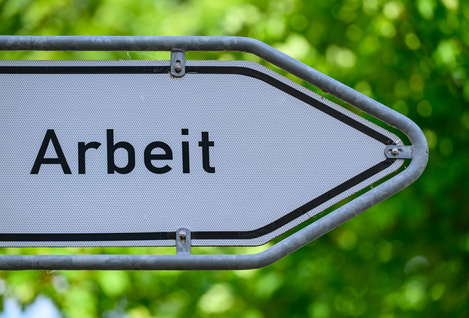 Die Zuwanderung stützte den saarländischen Arbeitsmarkt, so die Arbeitskammer des Saarlandes. (Symbolbild)