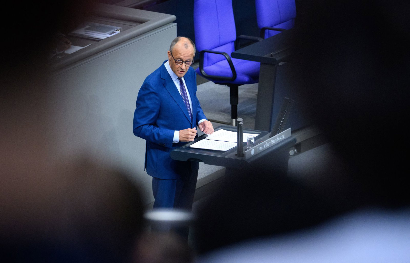 Kurz vor der Sommerpause gibt der Kanzler noch einmal eine Regierungserklärung ab.