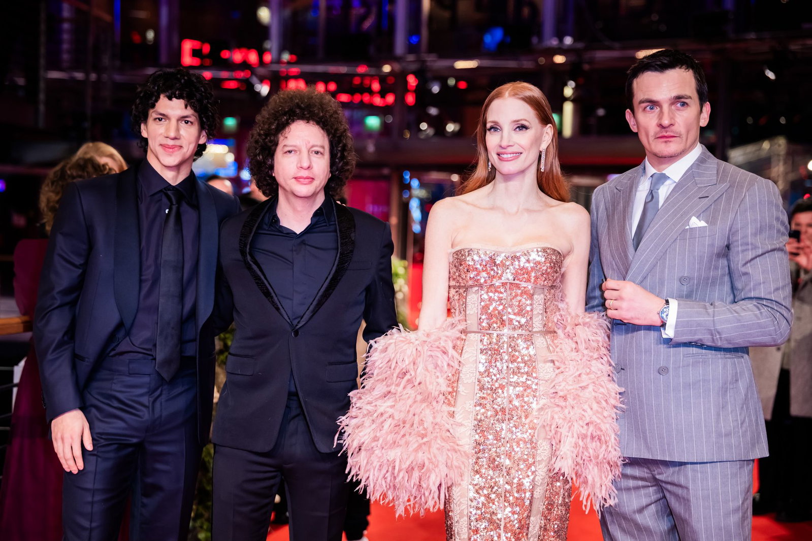 Isaac Hernández (l-r), Michel Franco, Jessica Chastain und Rupert Friend bei der Berlinale. (Archivbild)