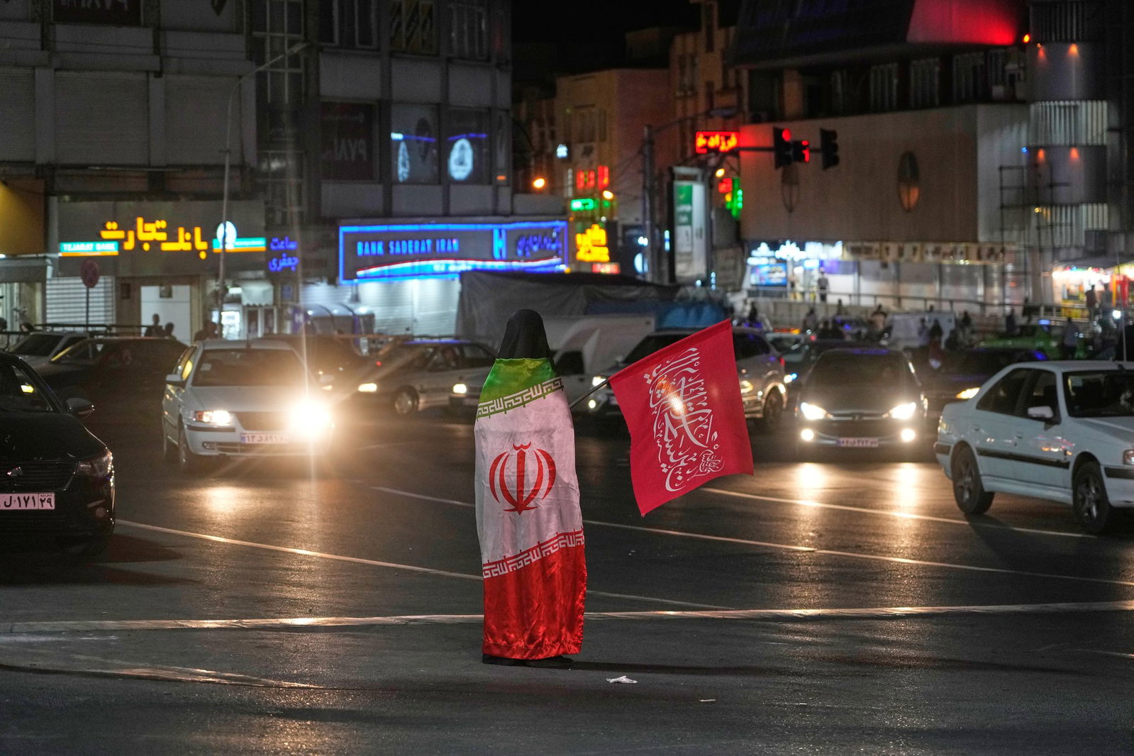 Experten zufolge ist Irans Führung im Krieg pragmatischer, aber nicht gemäßigter geworden. (Archivbild)