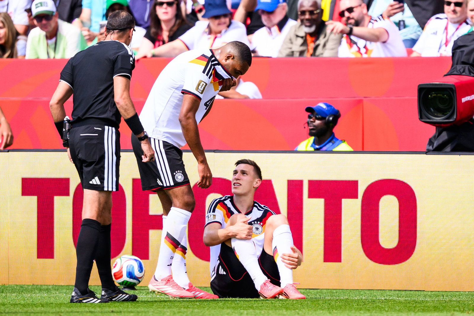 Nico Schlotterbeck verletzte sich beim 2:1 gegen die Elfenbeinküste bei der WM (Archivbild)