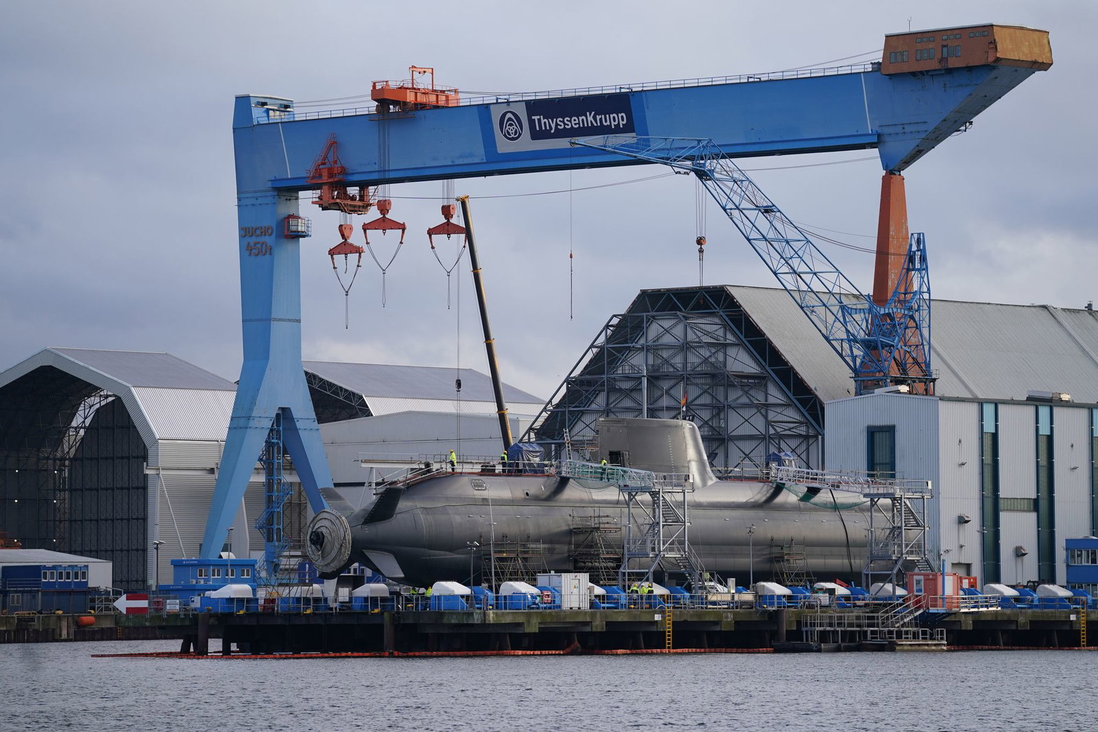 Die U-Boote für Kanada sollen unter anderem in Kiel gebaut werden. (Archivbild)