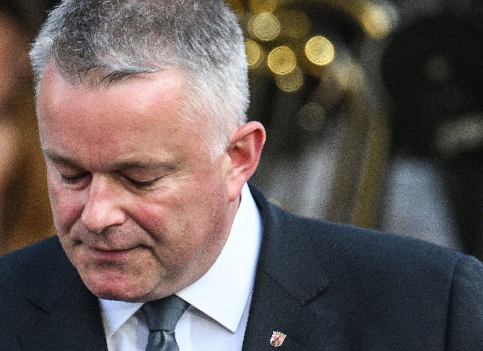 Der Ministerpräsident Gordon Schnieder bat die Betroffenen um Entschuldigung