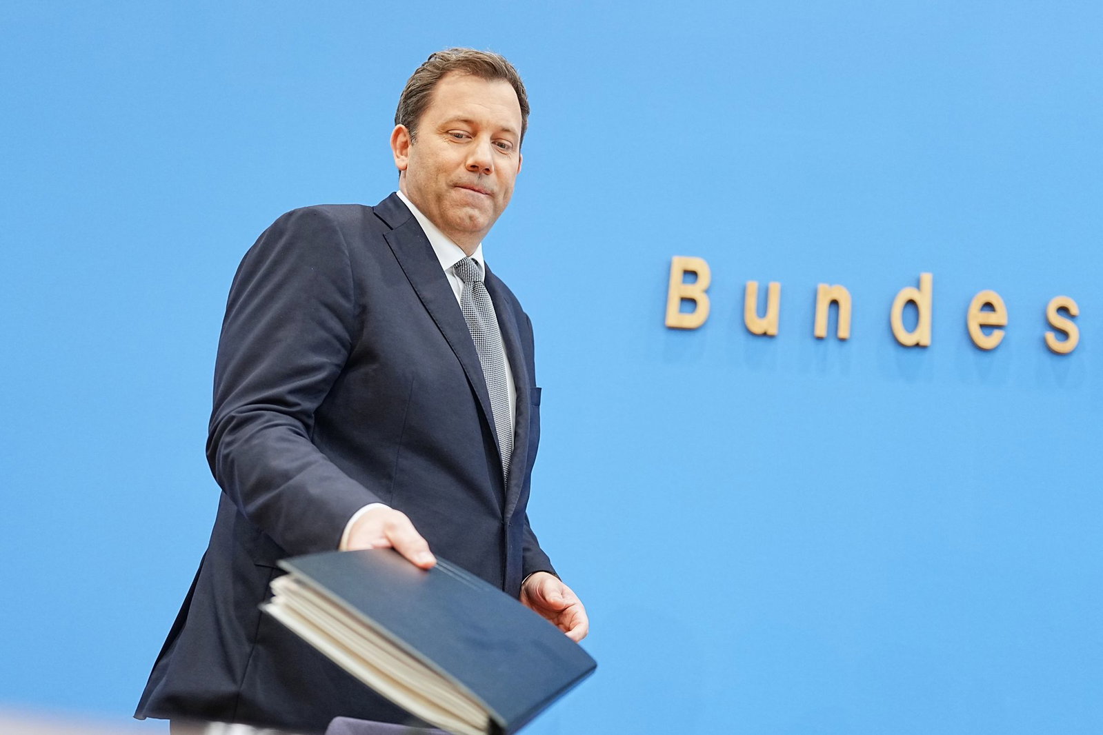 Die Haushaltspläne des Ministers sind umstritten. 