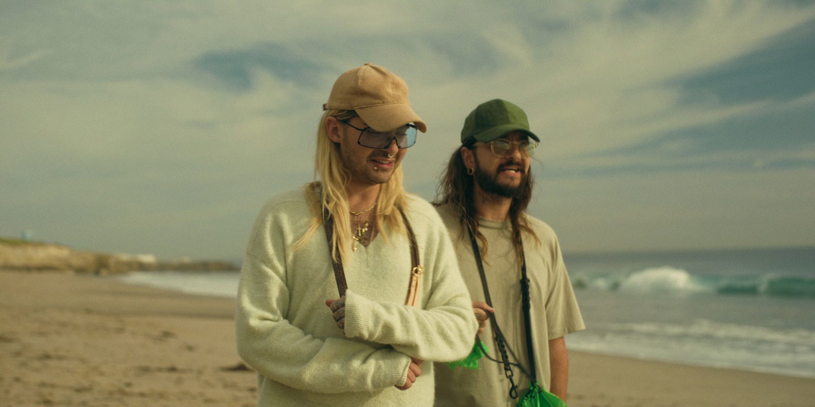 Bill Kaulitz und Tom Kaulitz in der ersten Folge der neuen Staffel der Netflix-Serie «Kaulitz & Kaulitz».