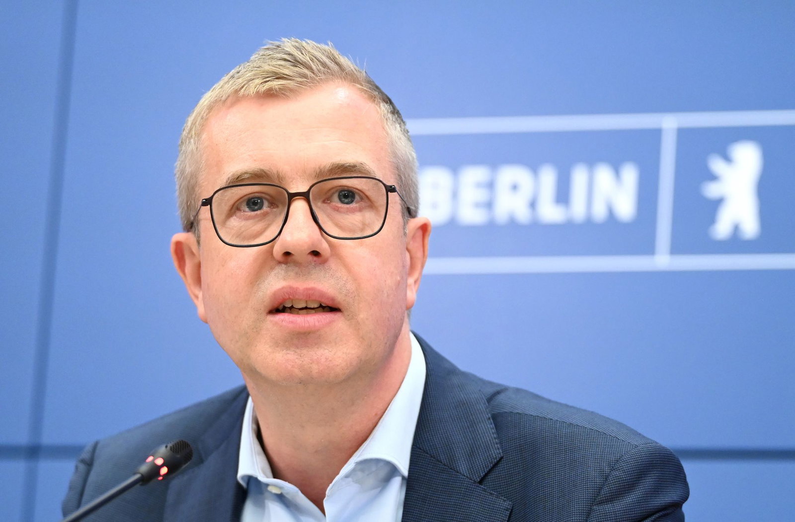 Er soll neuer CDU-Spitzenkandidat werden: Finanzsenator Stefan Evers. (Archivbild)