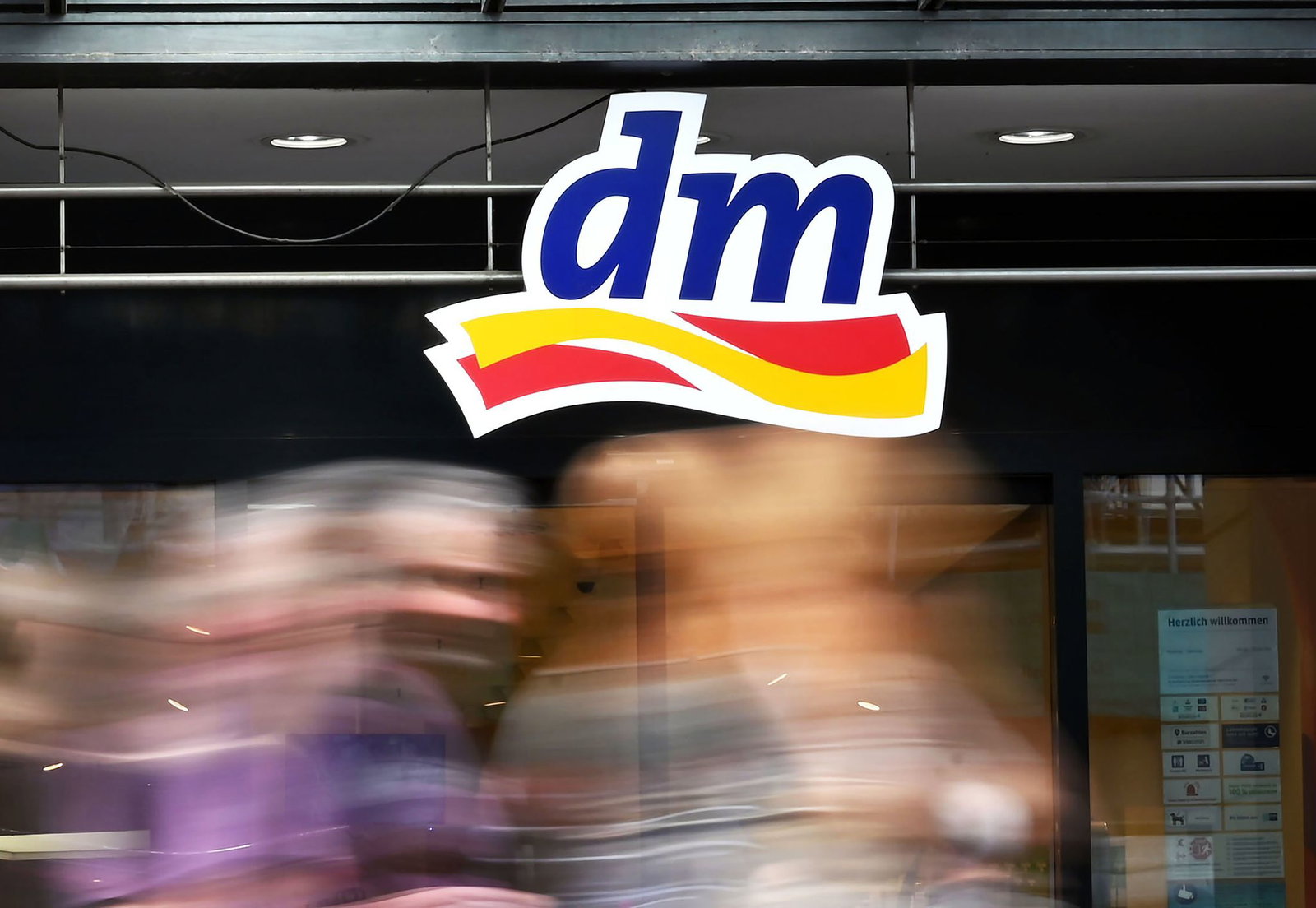 dm bietet Gesundheitsdienstleistungen an. (Archivbild)