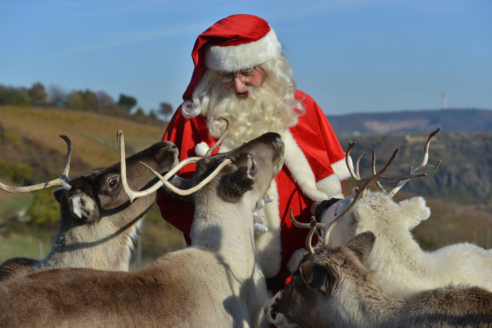 Die Familie Persch-Jost plant ein Weihnachtsdorf an der Alm. (Archivbild)