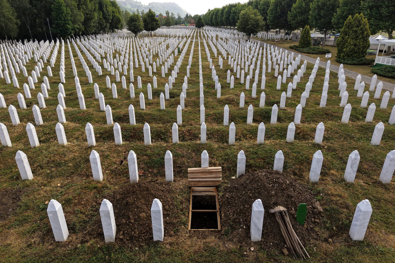Die Toten von Srebrenica künden von den Verbrechen von Mladic. (Archivbild) 