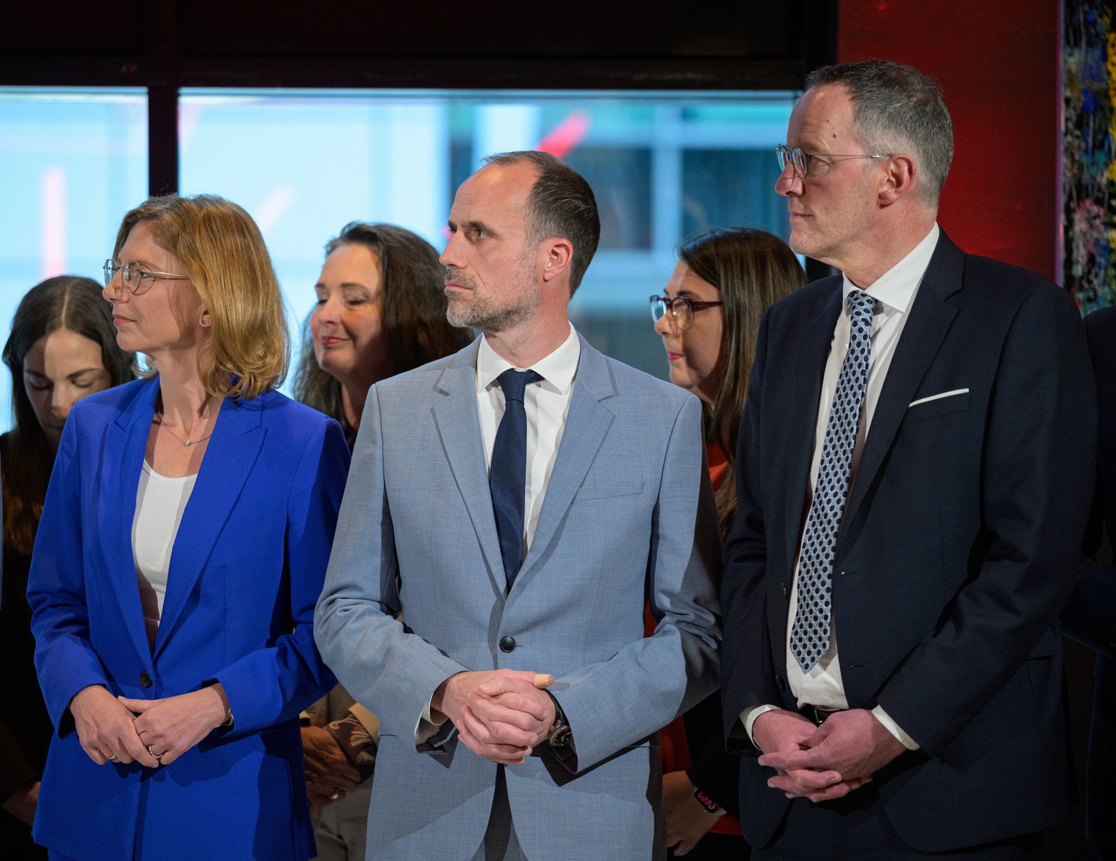 Gesundheitsminister Clemens Hoch und Wirtschaftsminister Michael Ebling (beide SPD) wollen gemeinsam Wissenschaftler fördern. (Archivfoto)