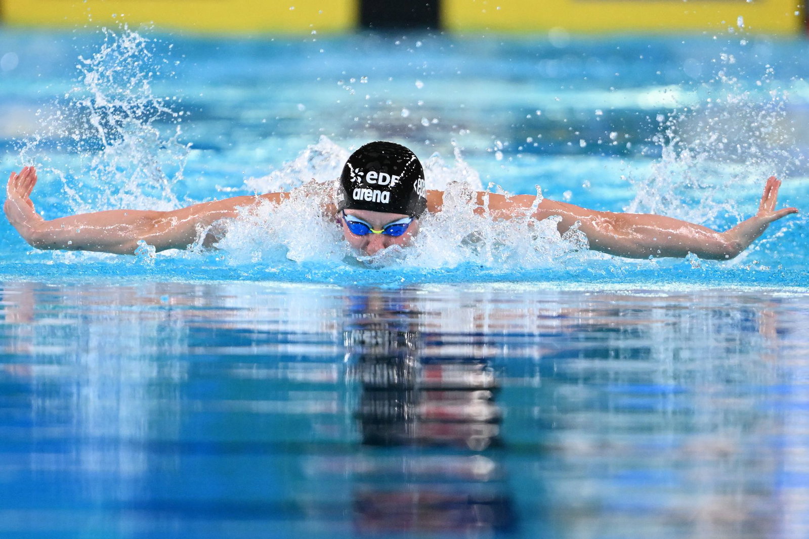 Angelina Köhler schwamm souverän ins Finale.