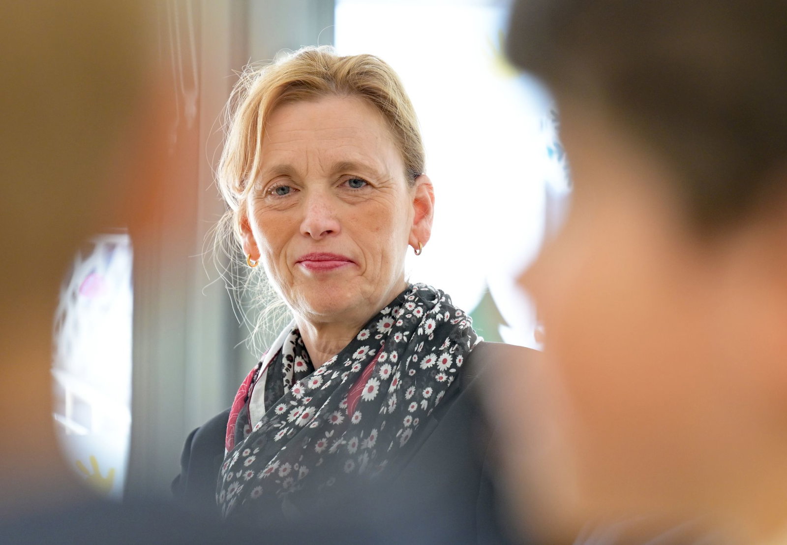 Familienministerin Karin Prien ist zufrieden mit dem Umbau des Programms «Demokratie leben!». (Archivbild)