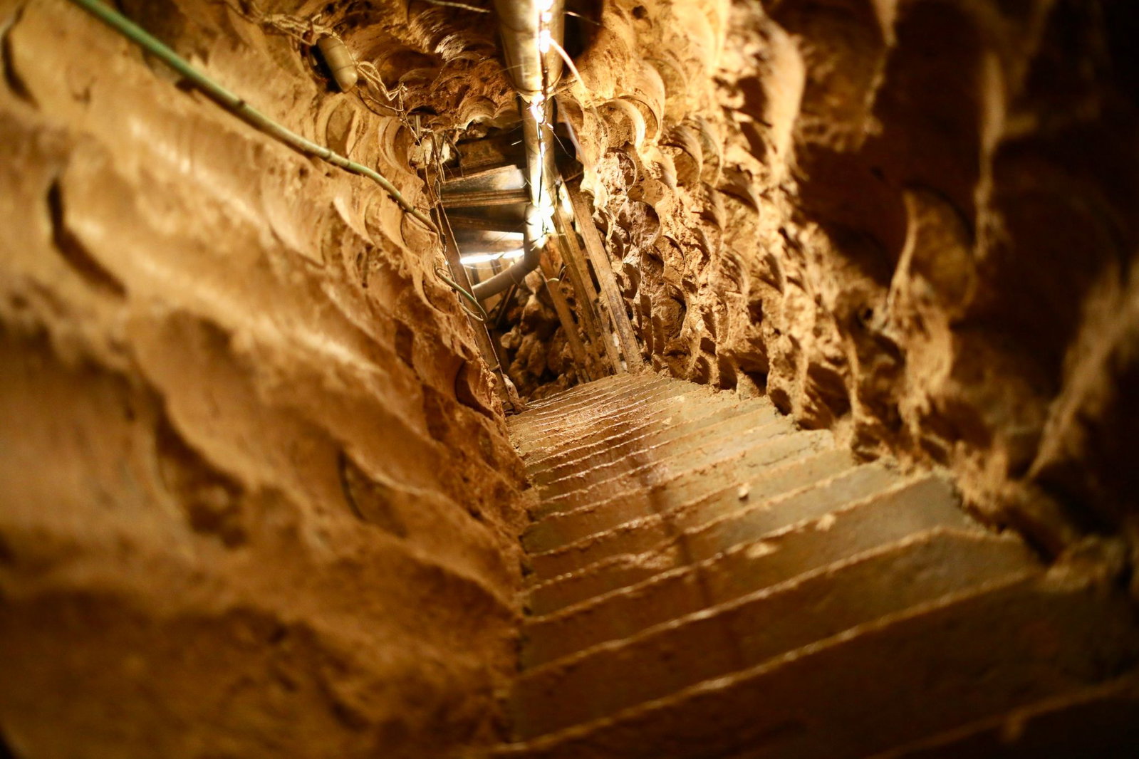 Die Tunnel der Hisbollah sollen zentrales Thema bei den libanesisch-israelischen Gesprächen in Rom sein. (Archivbild)