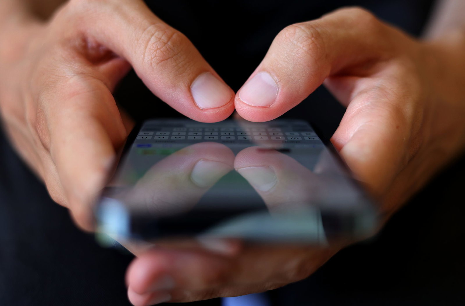46-Jähriger sucht über Tiktok nach einem Kredit und wird Opfer einer perfiden Betrugsmasche. (Symbolbild)