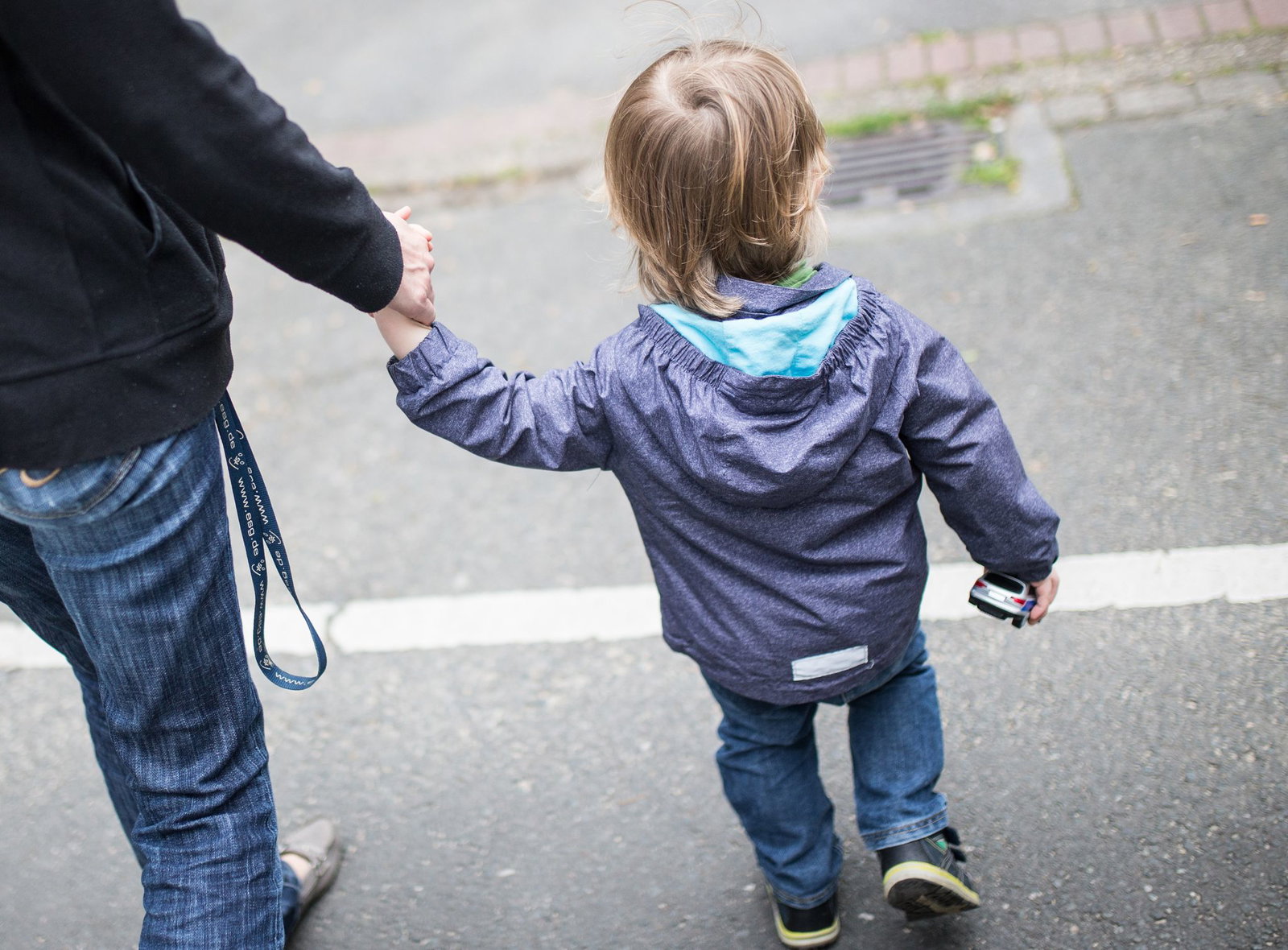 Die Bedürfnisse und Probleme von Pflegekindern sollen genauer gesehen werden. (Archivbild)