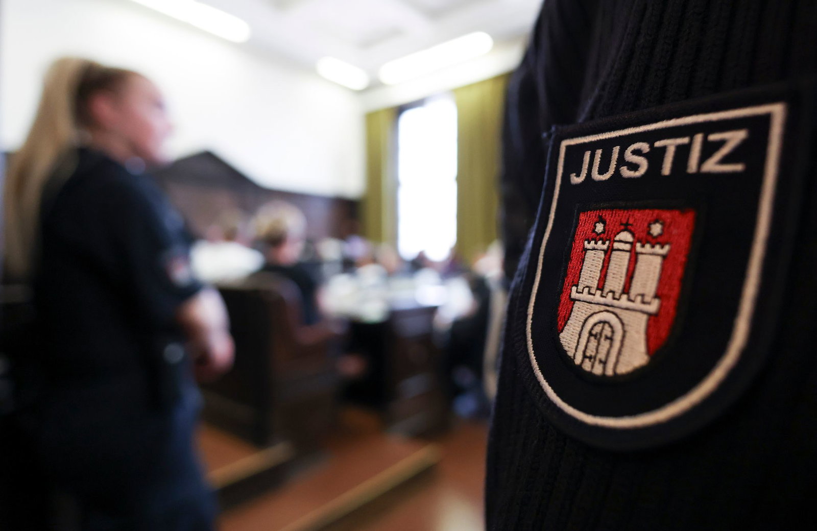 Im Prozess gegen die rechtsextreme Terrorgruppe «Letzte Verteidigungswelle» hat das Hanseatische Oberlandesgericht das Urteil verkündet.