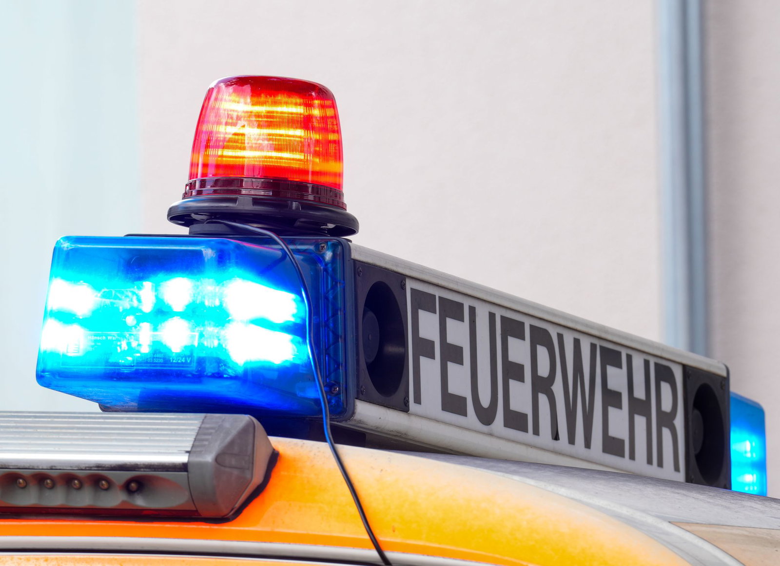 Das Feuer brach in einem Modegeschäft aus. (Symbolbild)