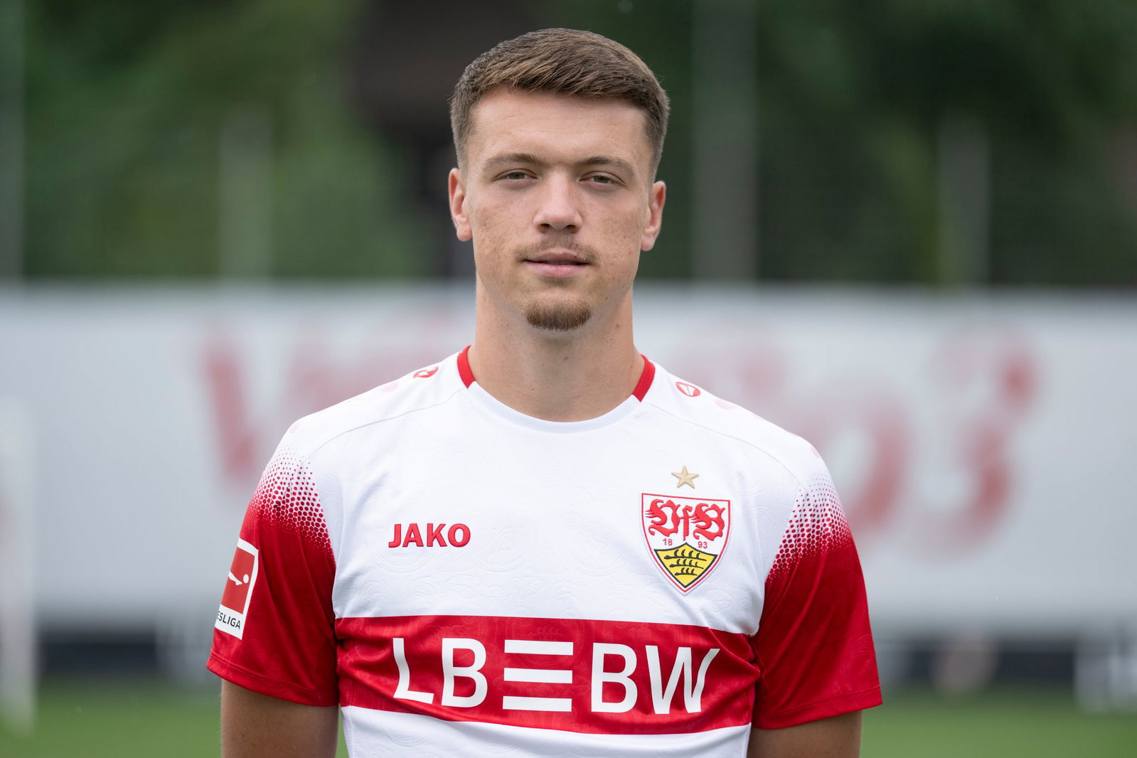 Dzenan Pejcinovic spielt groß auf für den VfB Stuttgart.