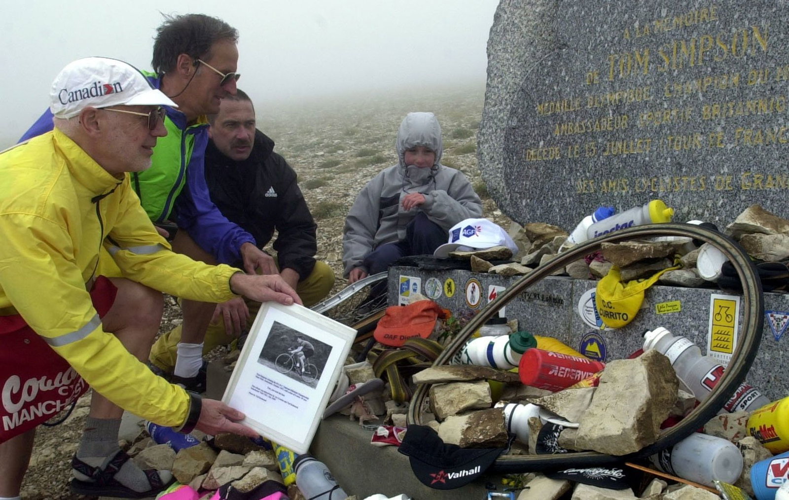 Ein Gedenkstein erinnert an den Tod von Tom Simpson bei der Tour de France. (Archivbild)