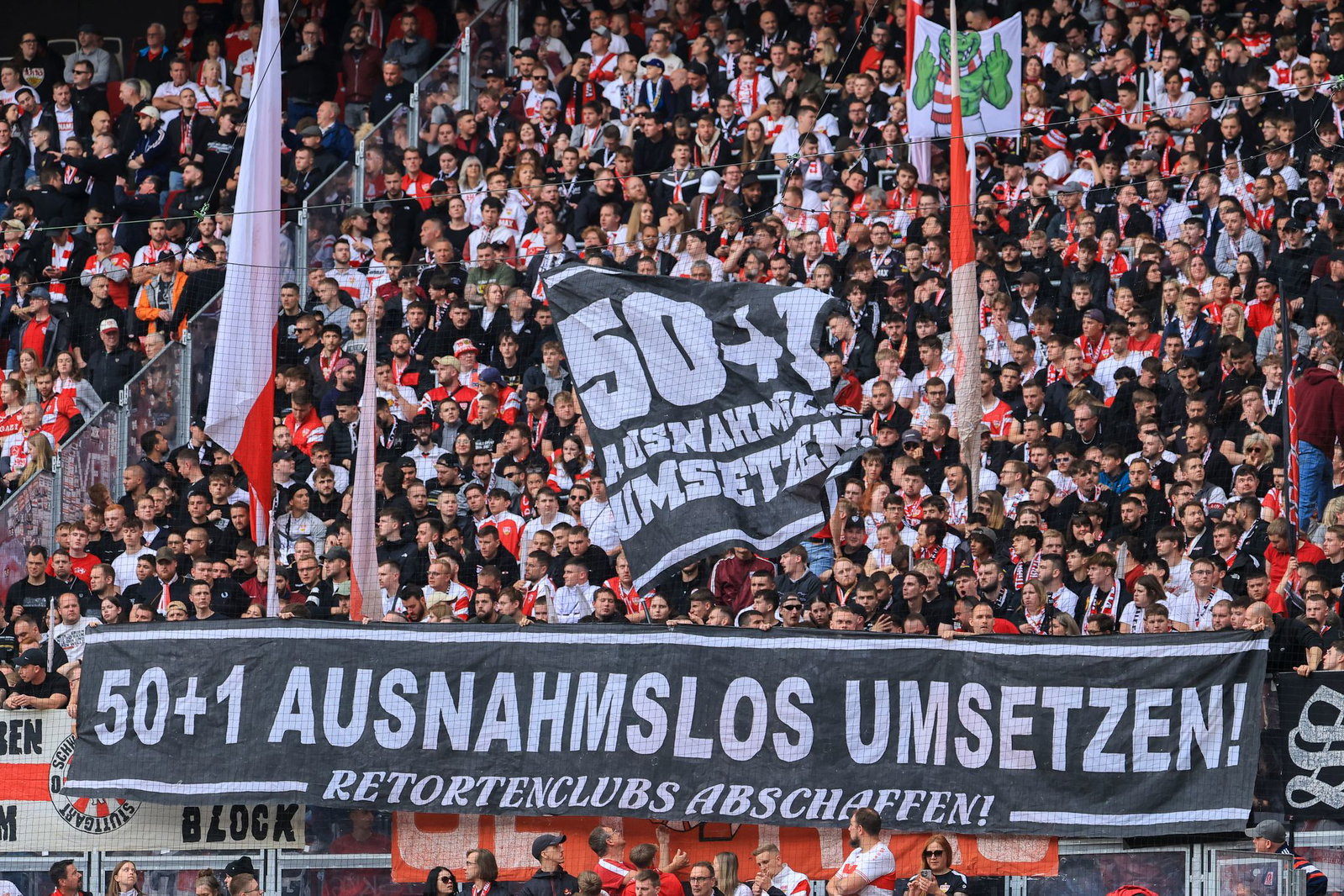 Die Meinung vieler Fans zur 50+1-Regel ist klar. (Archivbild)