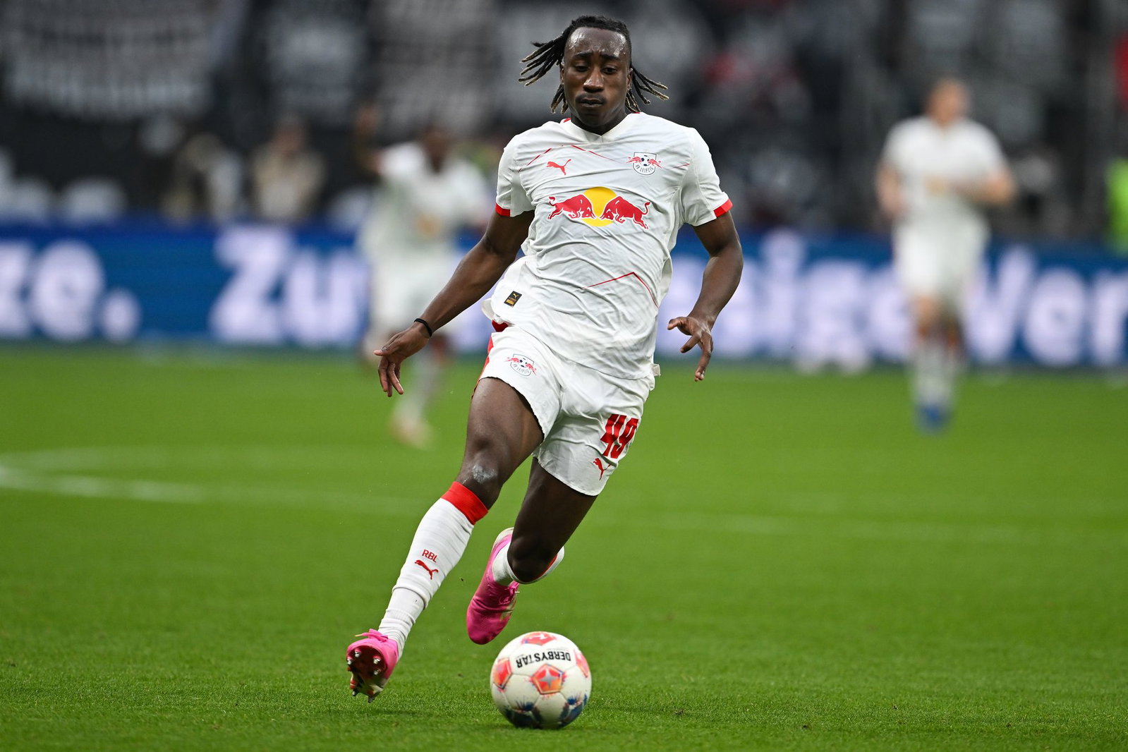 Yan Diomande verlässt RB Leipzig nach einem Jahr schon wieder. (Archivbild)