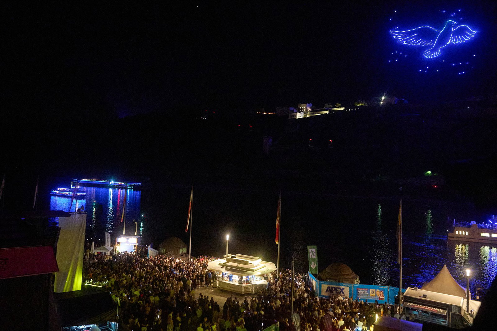 Am Ende stand eine Drohnenshow.