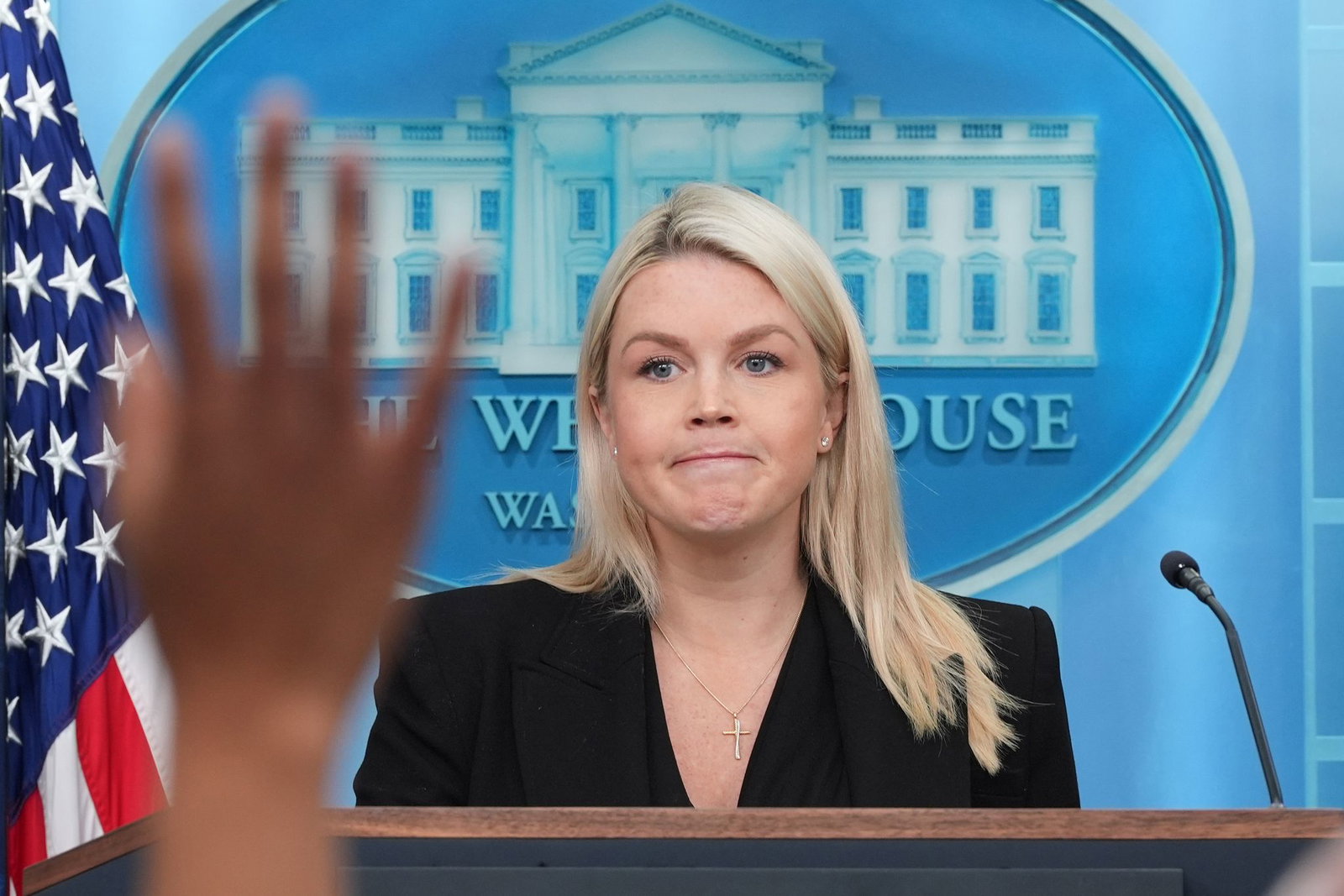 Die US-Regierungssprecherin Karoline Leavitt geht. (Archivfoto)