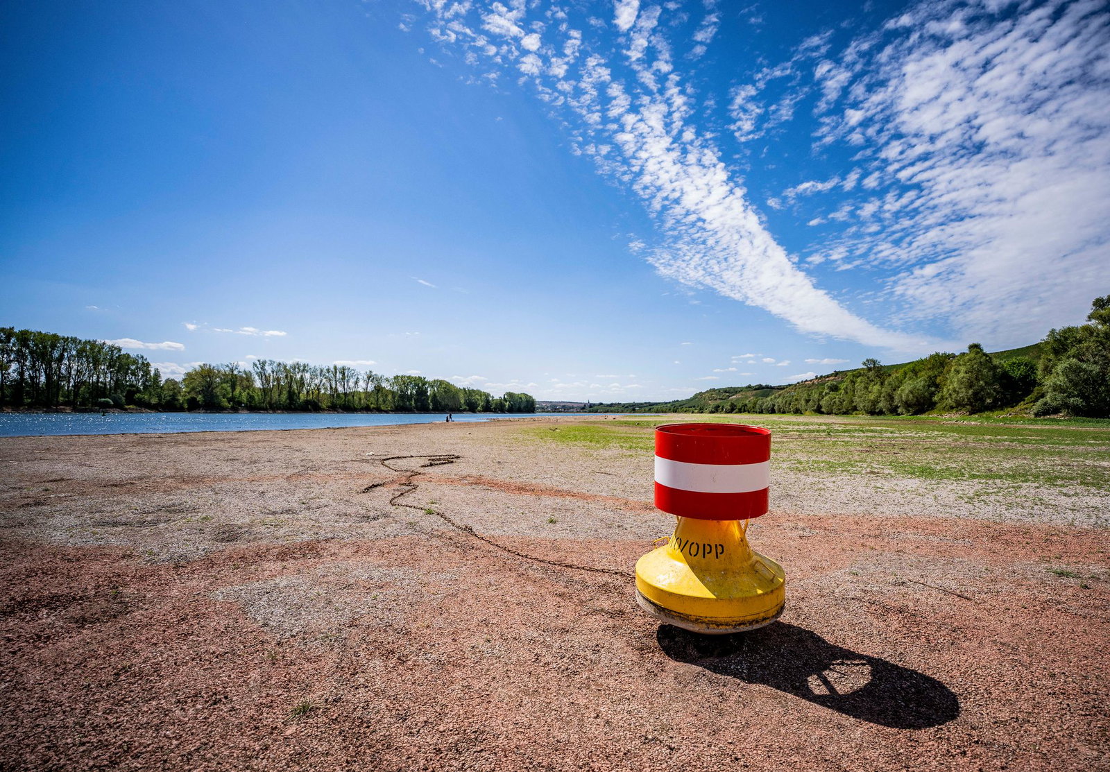 In den kommenden Tagen werden für Rheinland-Pfalz und das Saarland Temperaturen deutlich über 30 Grad erwartet. (Symbolbild)