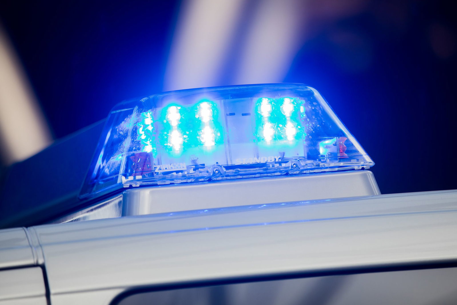 Die Polizei kontrollierte den Fahrer. (Symbolbild)