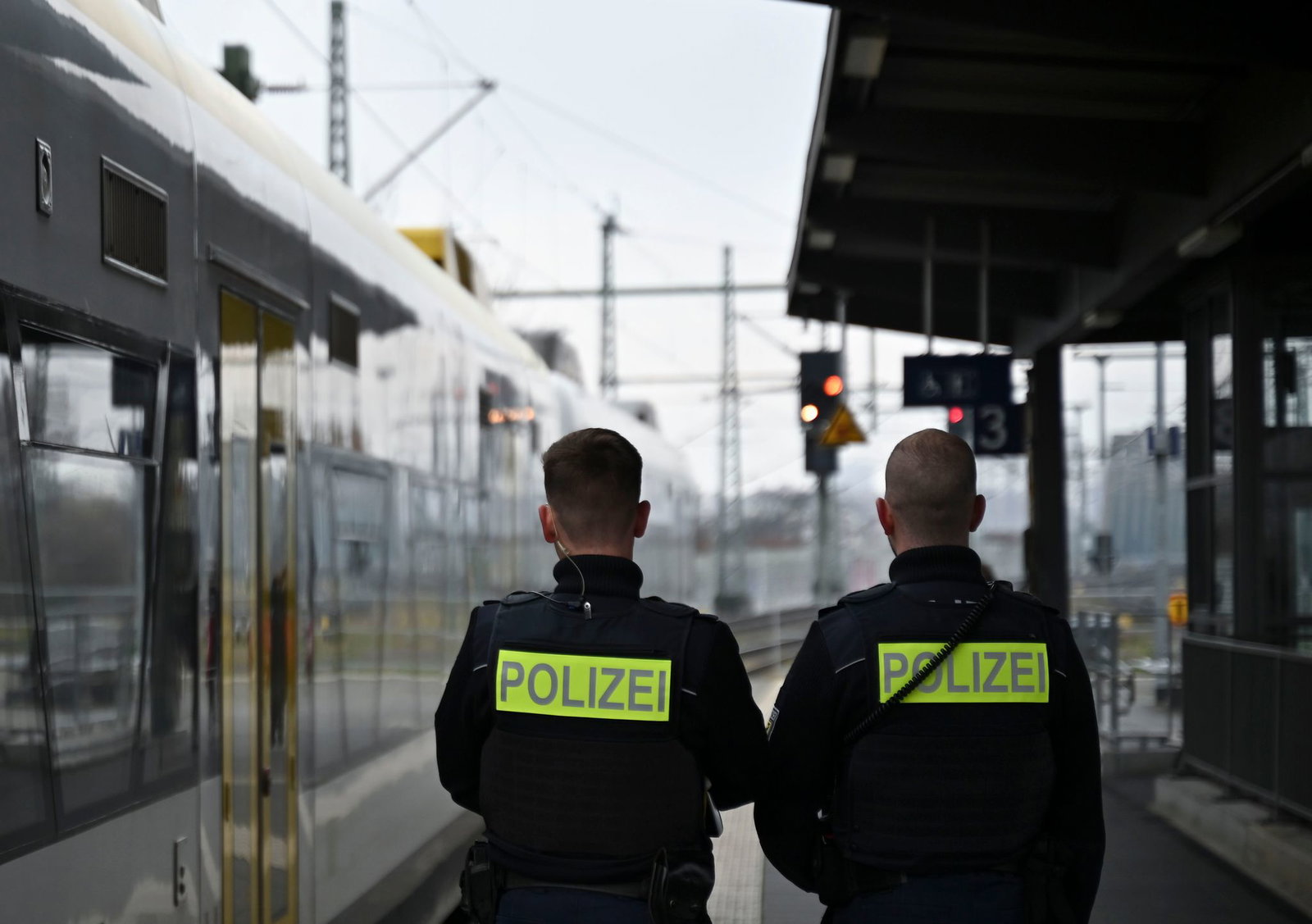 Die Bundespolizei hat gegen den 36-jährigen ein Ermittlungsverfahren eingeleitet. (Archivbild)