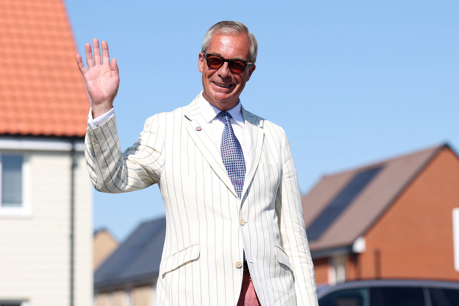 Schon bei der Stimmabgabe gut gelaunt: Rechtspopulist Nigel Farage. 