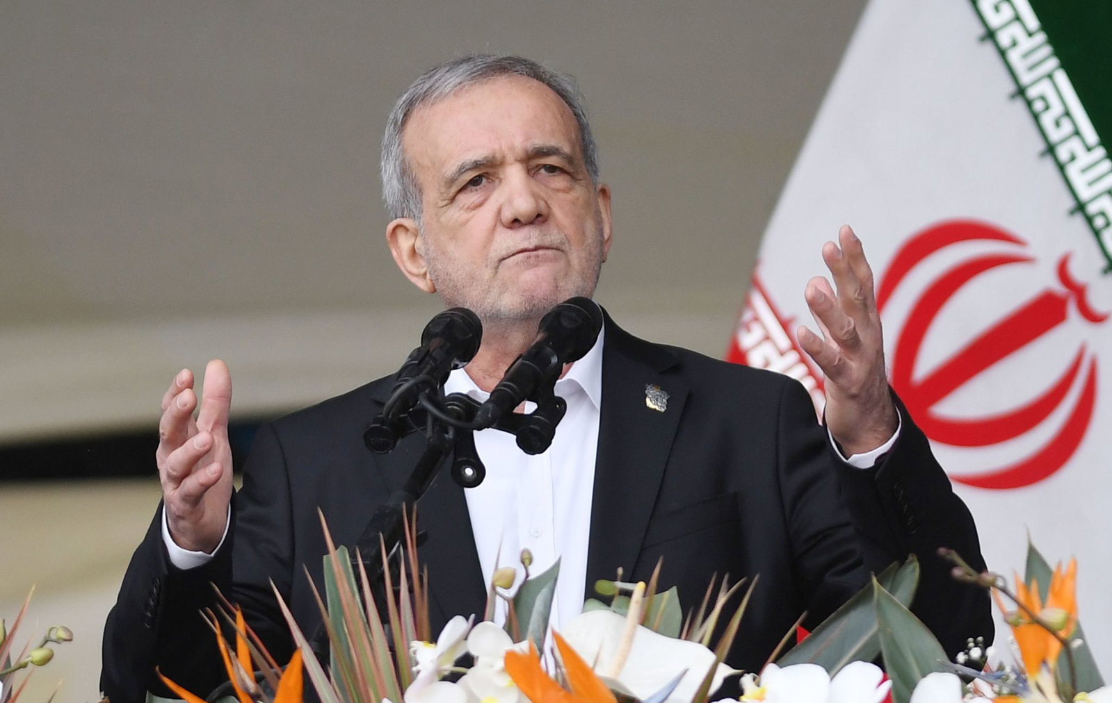 Der iranische Präsident Massud Peseschkian hat Schwierigkeiten in seinem Land eingeräumt. (Archivbild) 