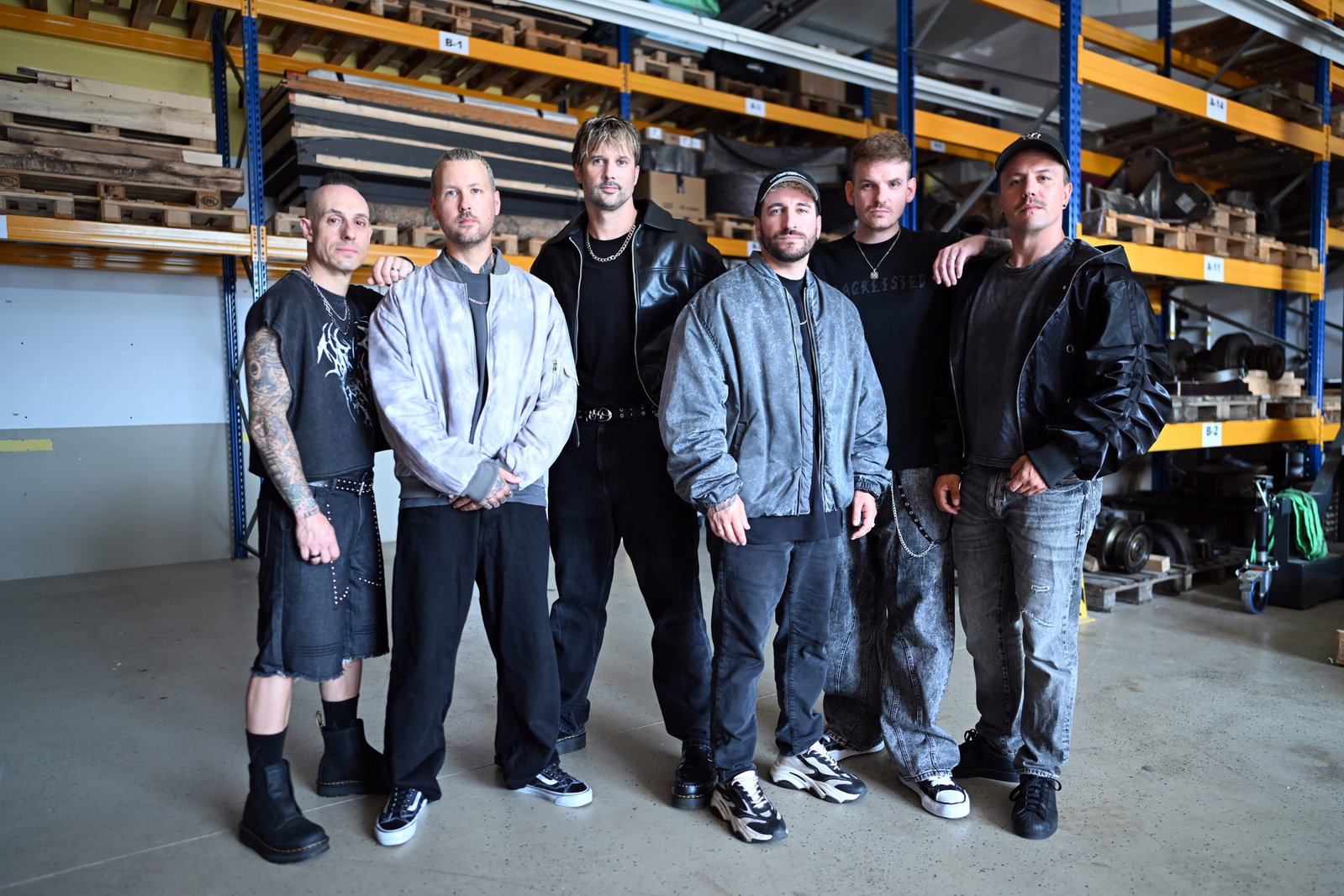 Die Band: Frank Zummo (l-r), Daniel Haniß, Kevin Ratajczak, Nico Sallach, Pascal Schillo und Daniel Klossek.