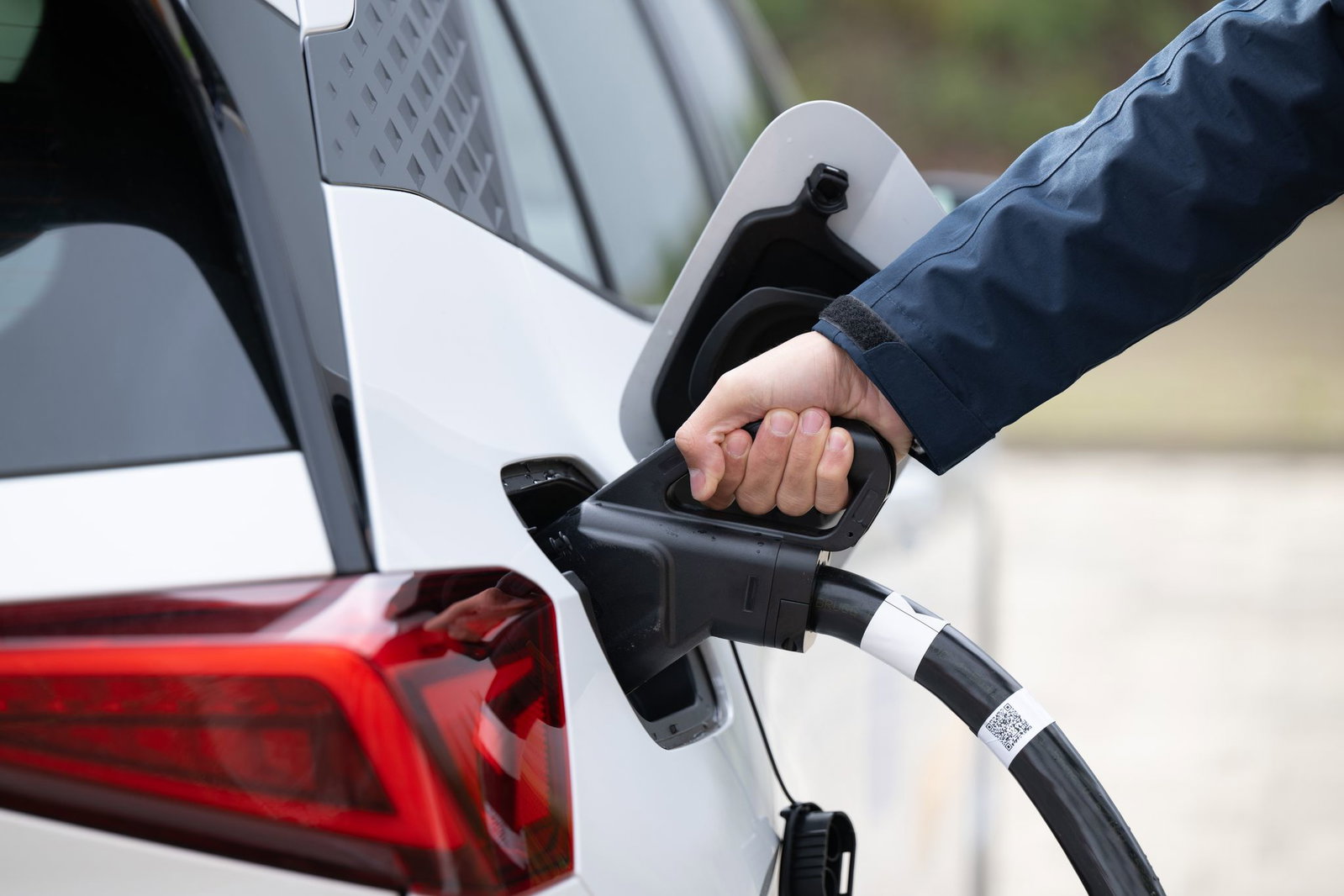 Klassische Verbrenner wie Diesel oder Benziner sind weiter rückläufig. (Symbolbild)