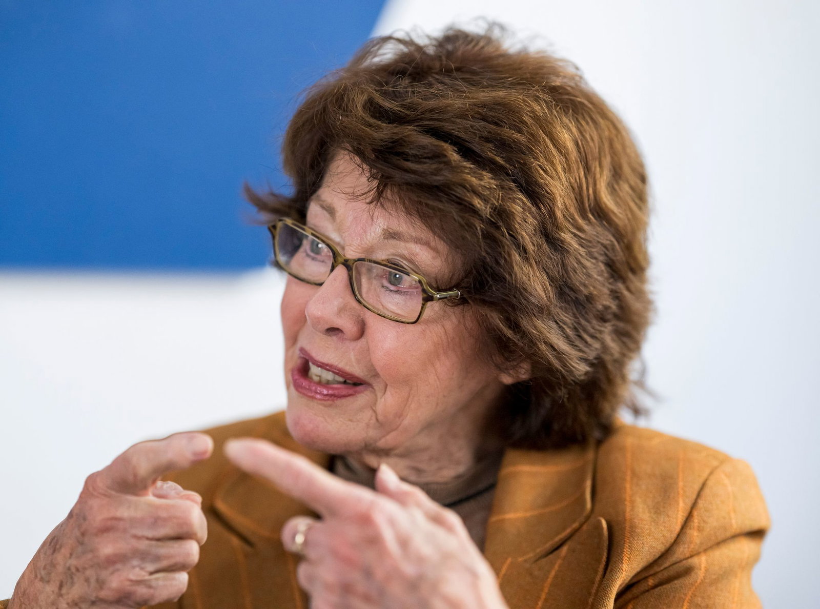 Anlässlich ihres Geburtstages hat Marianne Koch ein neues Buch mit Anekdoten aus ihrem Leben geschrieben. (Archivbild)