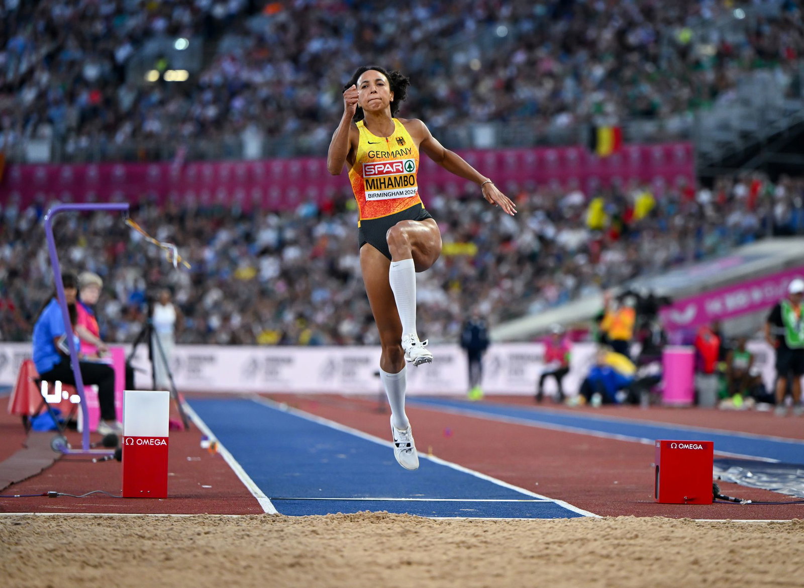 Malaika Mihambo will nach einer Verletzung in der kommenden Saison wieder angreifen. (Archivbild)