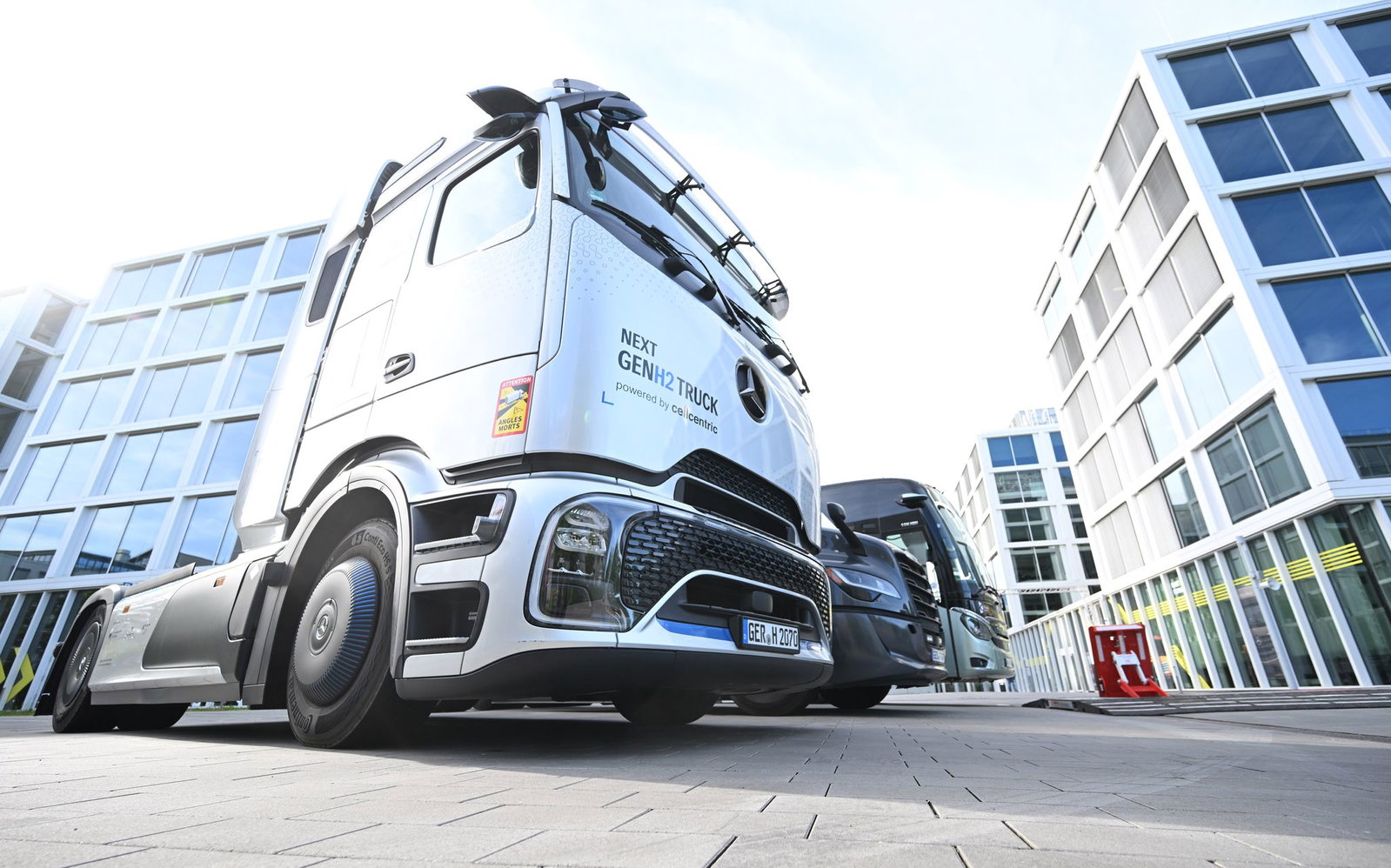 Solche Lkw baut Daimler Truck. (Archivbild)
