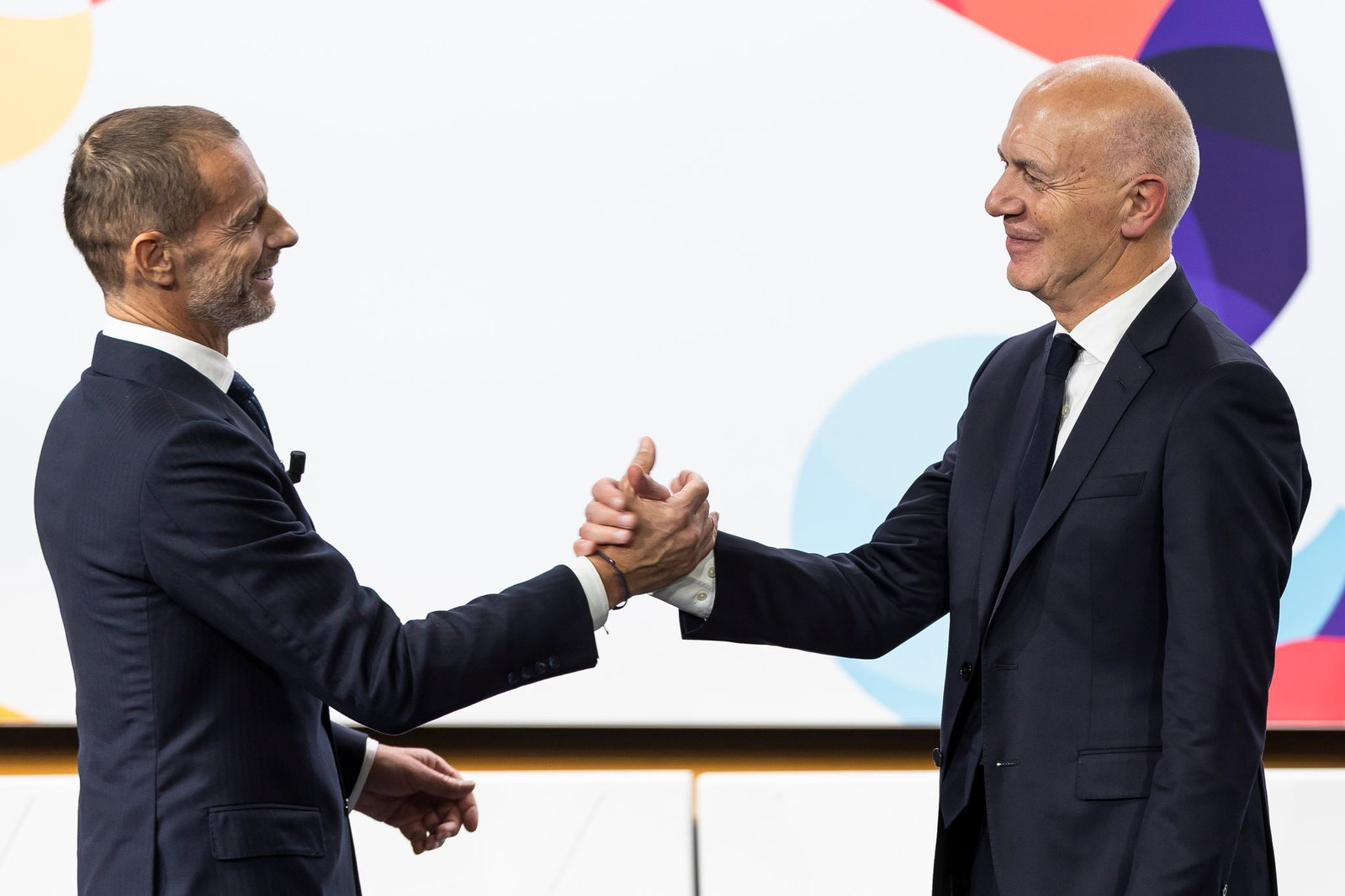 Ceferin (l.) ist in Europa unumstritten. (Archivbild)