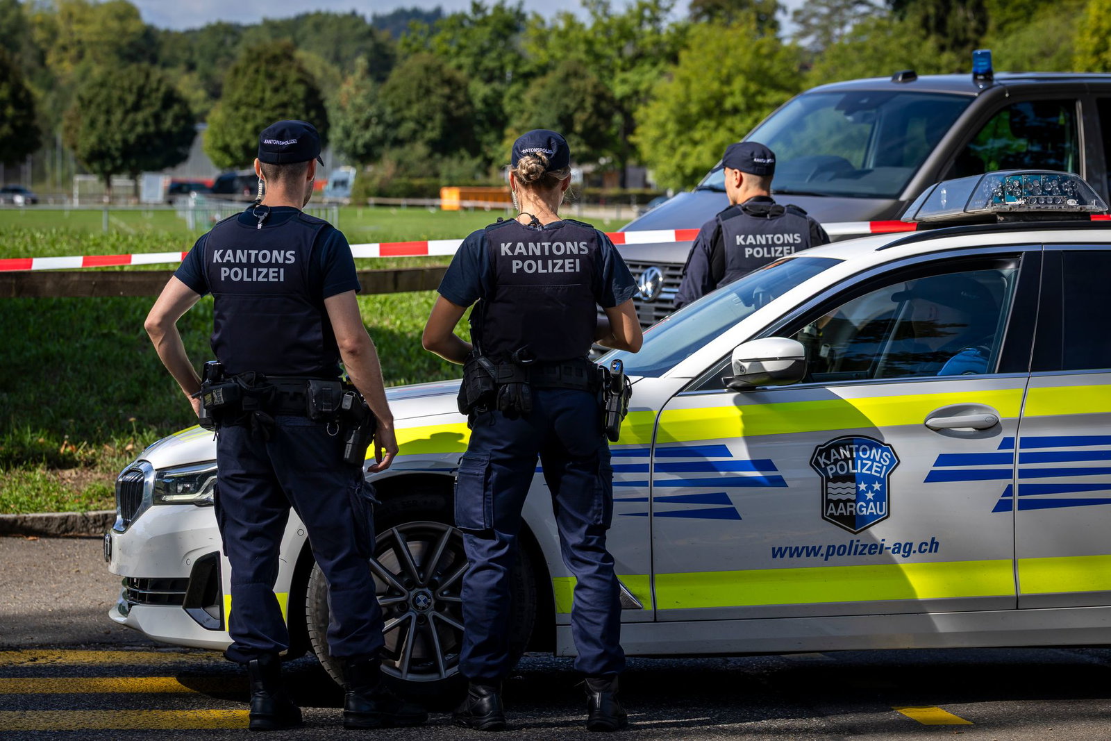 Die Polizei hat Projektile und Munitionsspuren mehrerer Waffentypen gefunden.