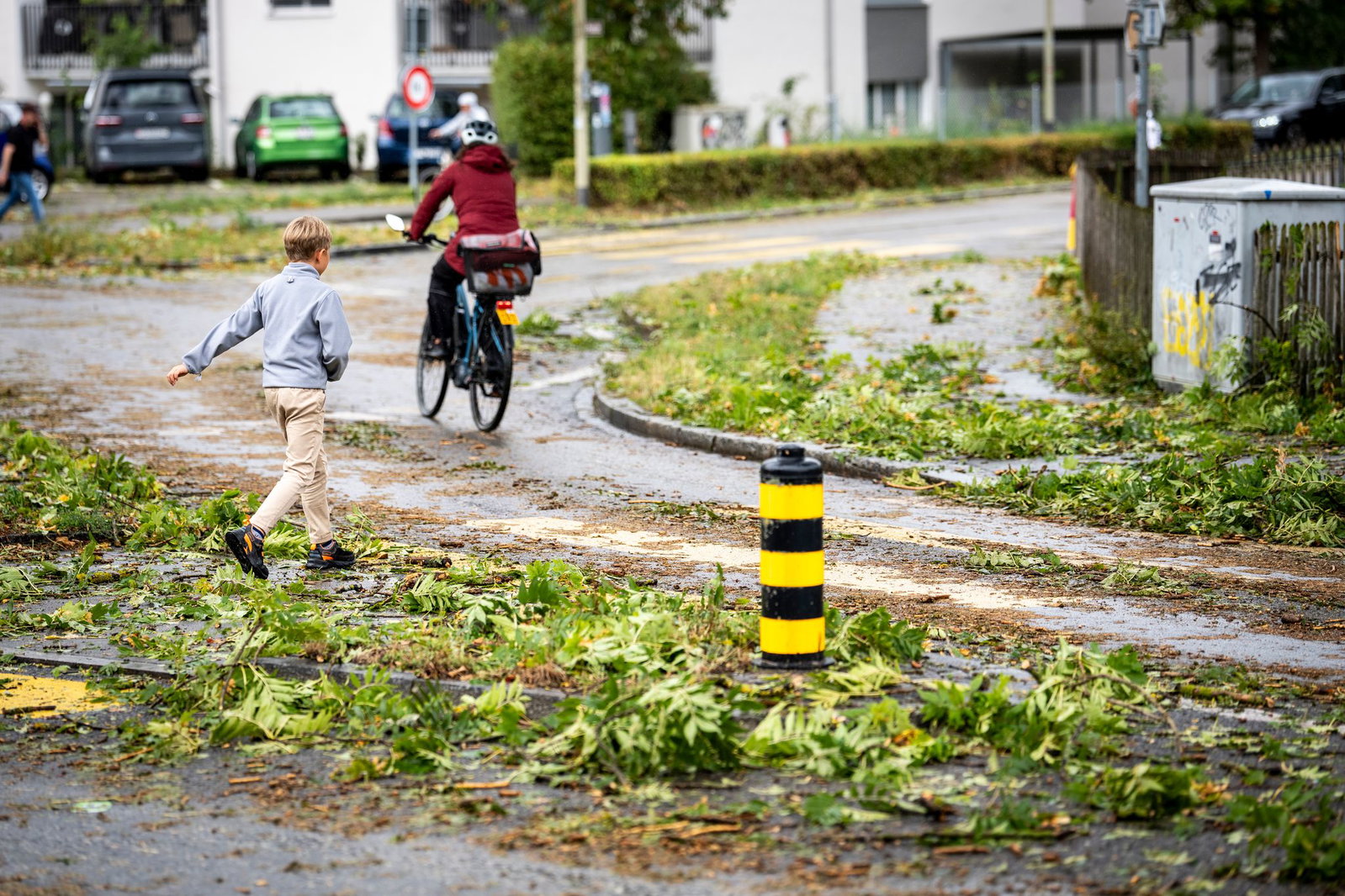 Dutzende Menschen wurden durch Hagel verletzt.
