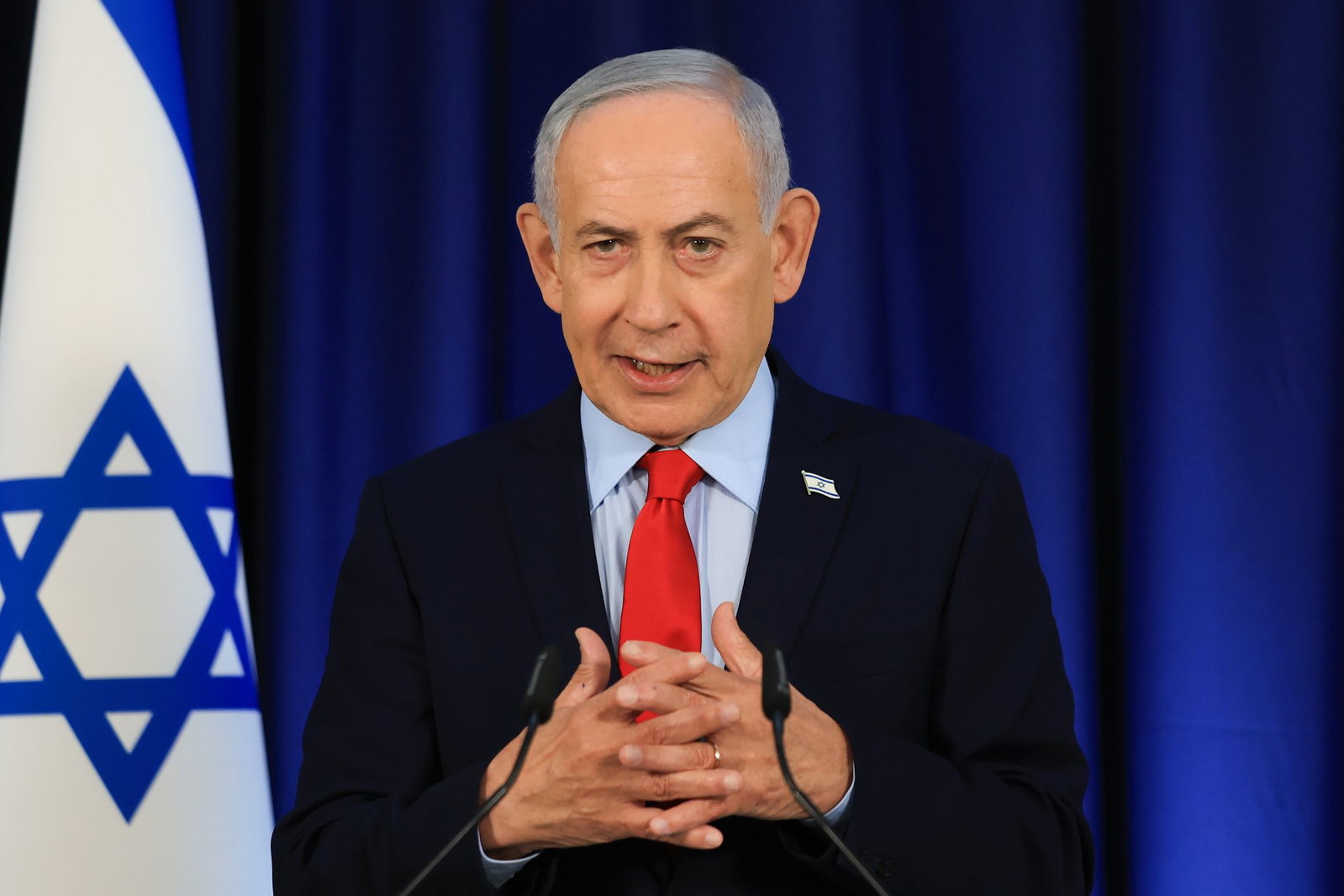 Der israelische Regierungschef hat sich erstmals öffentlich zu dem Plan des Friedensrats für den Gazastreifen geäußert, der die Entwaffnung der Hamas vorsieht. (Archivbild)
