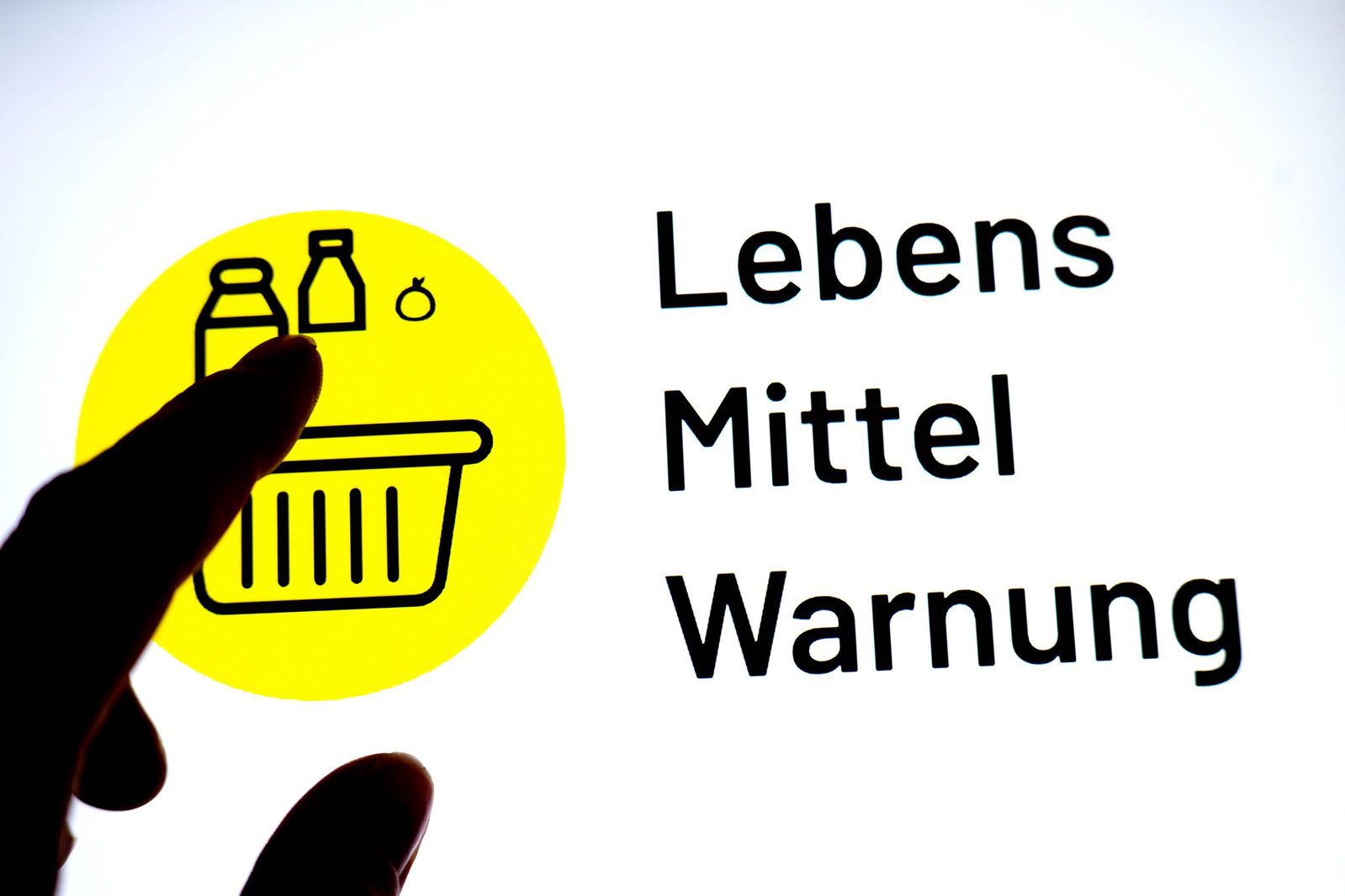 Betroffen sind mehrere Chargen des Produkts Edeka Bio Wildheidelbeeren tiefgefroren in einer 300-Gramm-Packung. (Symbolbild)