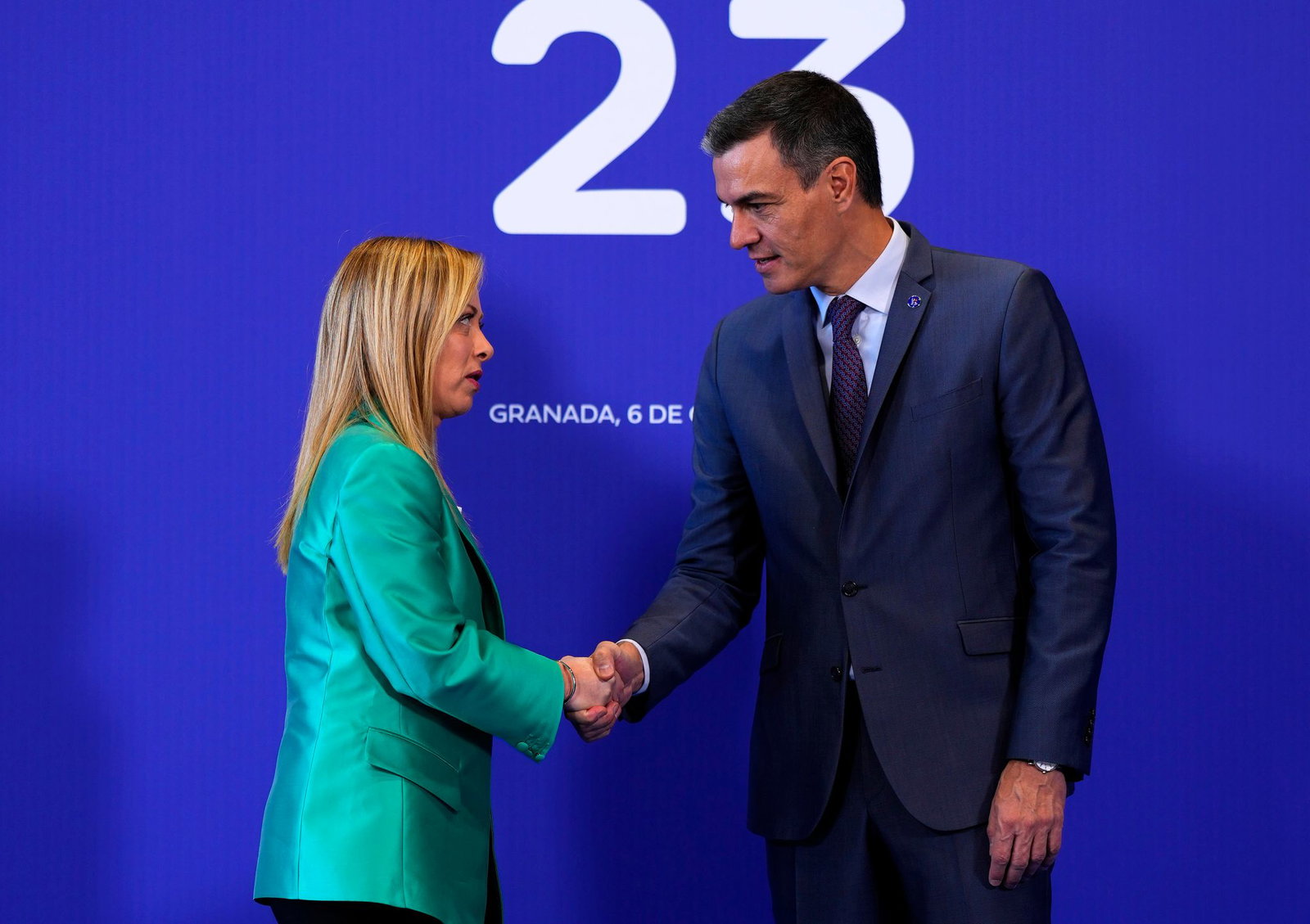 Spaniens linke Regierung von Ministerpräsident Pedro Sánchez hat nun ihrerseits Grenzkontrollen zu Italien angeordnet. Italien hatte zuvor ein Ultimatum Spaniens zurückgewiesen, die wegen der Ceuta-Krise angeordneten Grenzkontrollen zu beenden. (Archivbi…
